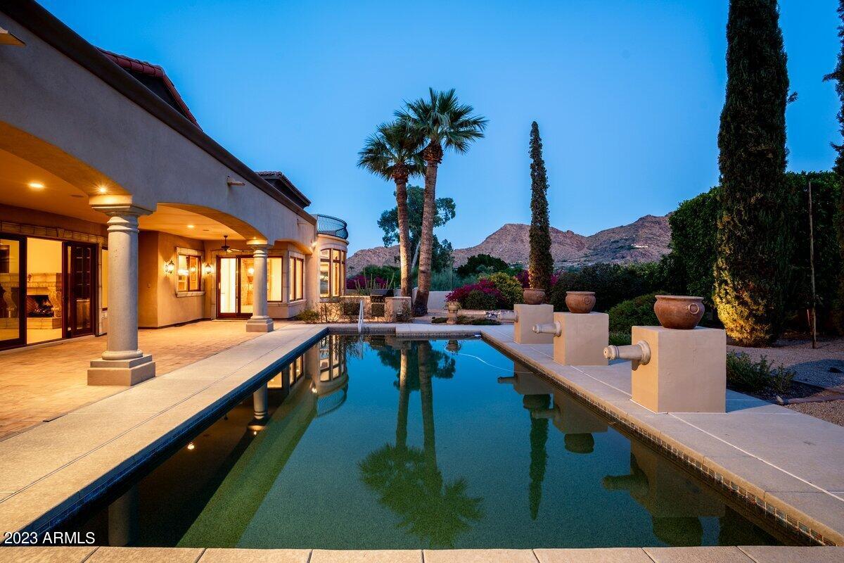 4723 E FOOTHILL Drive