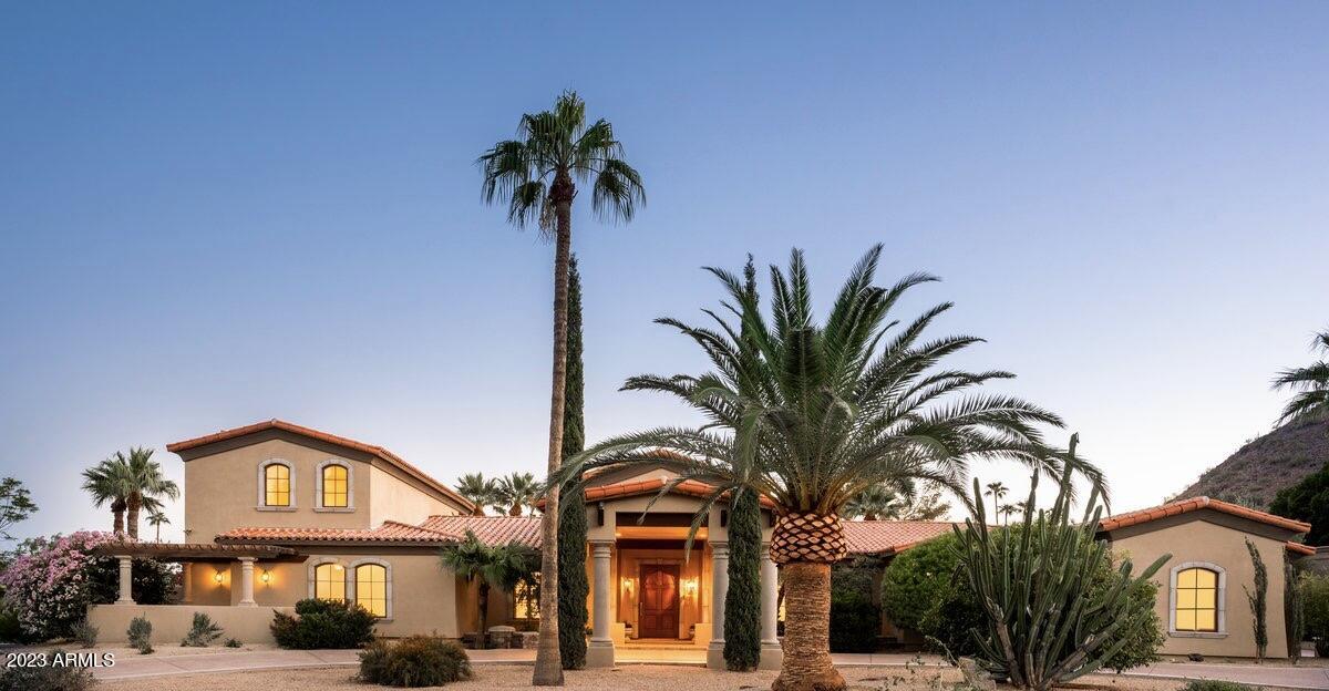4723 E FOOTHILL Drive