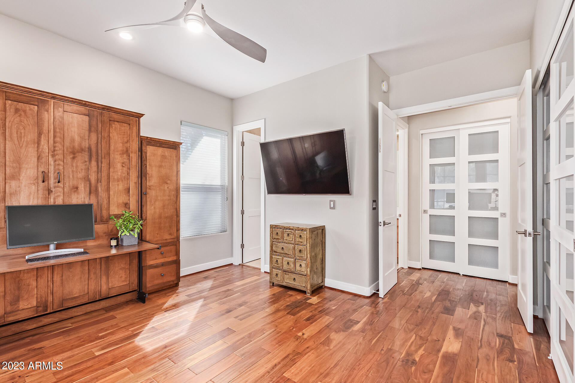 6412 N 31ST Place