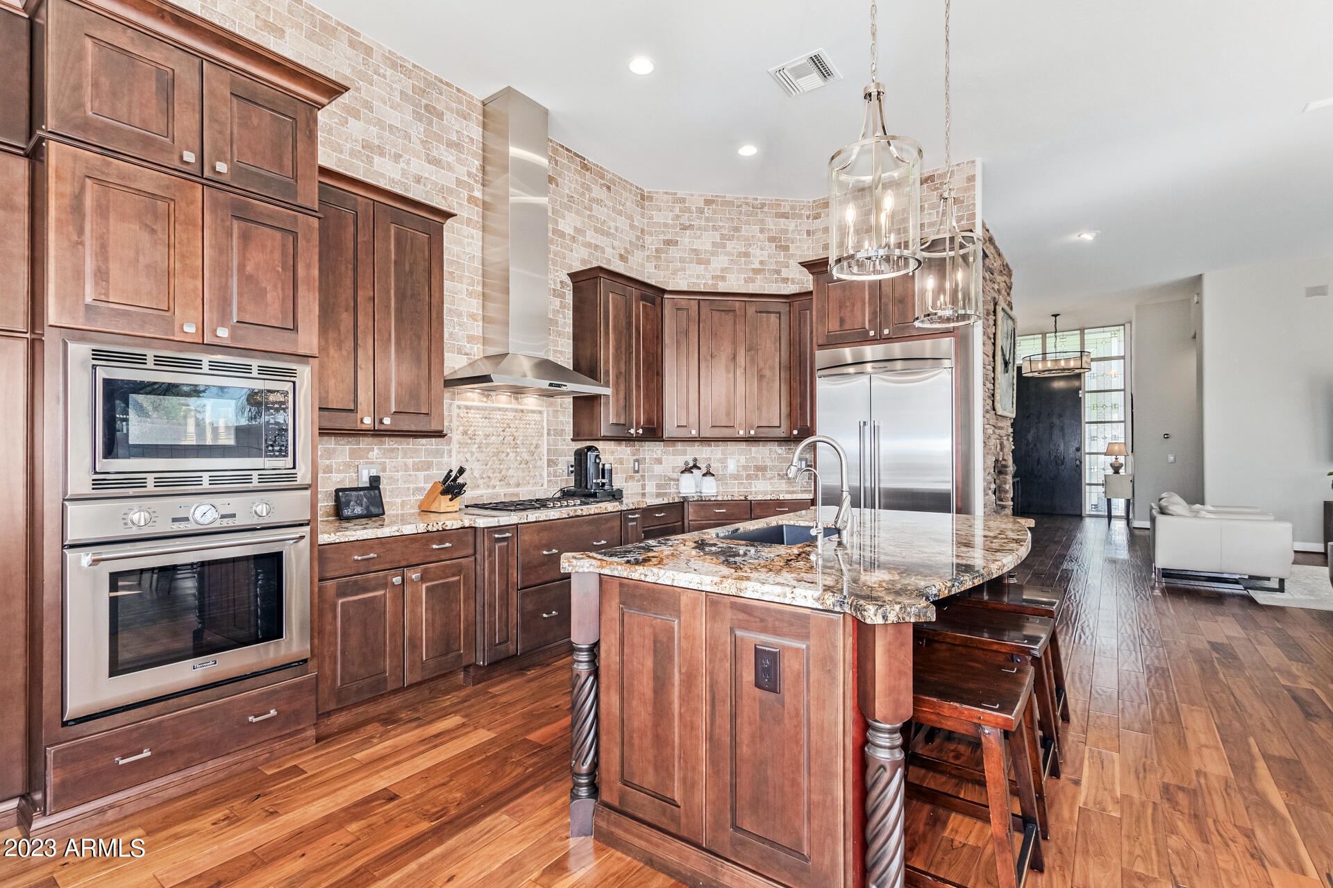 6412 N 31ST Place