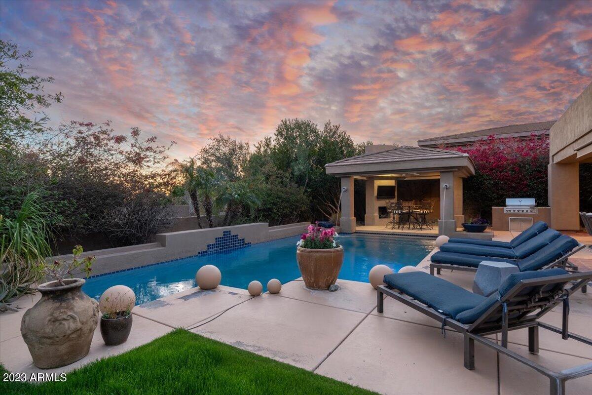 10975 E BAHIA Drive