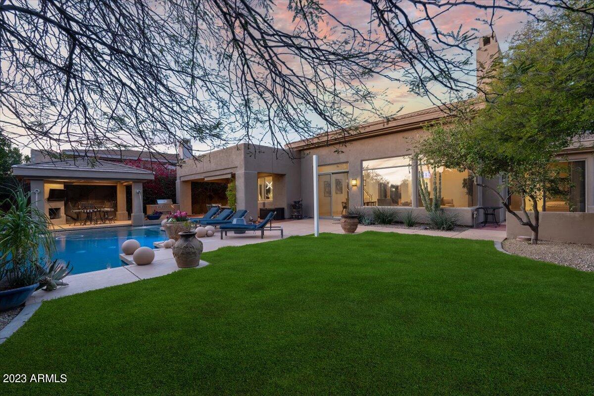 10975 E BAHIA Drive