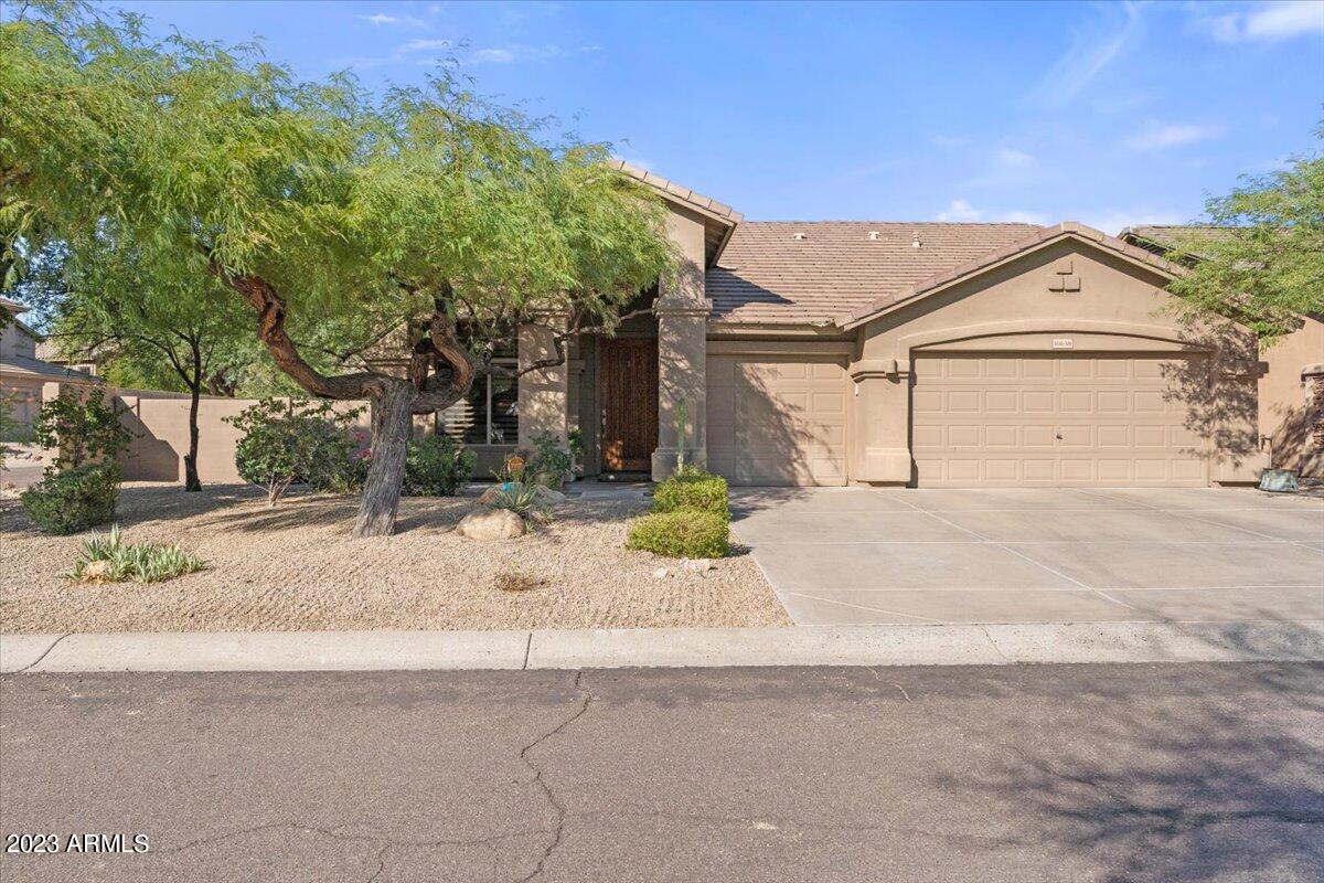 10638 E BETONY Drive