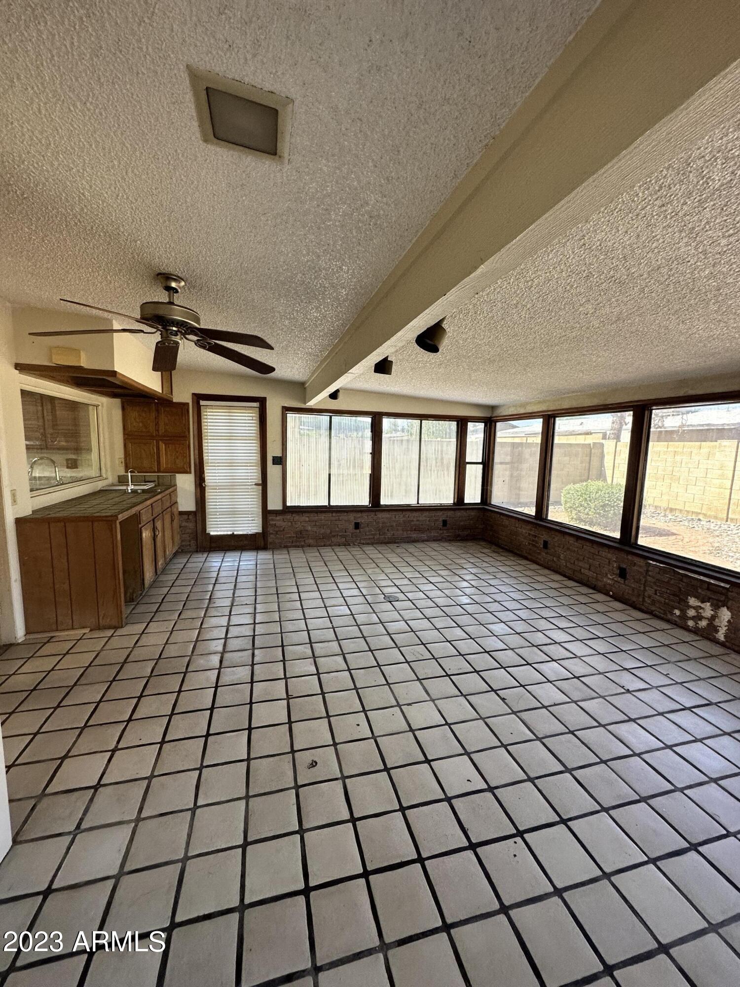 4146 W ORCHID Lane