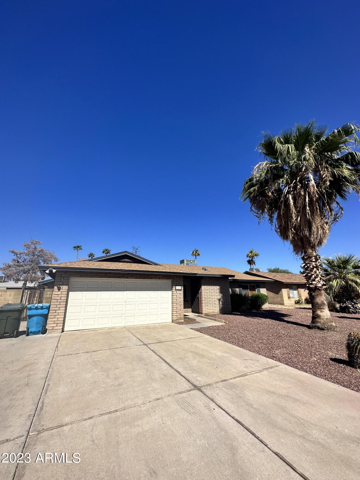 4146 W ORCHID Lane