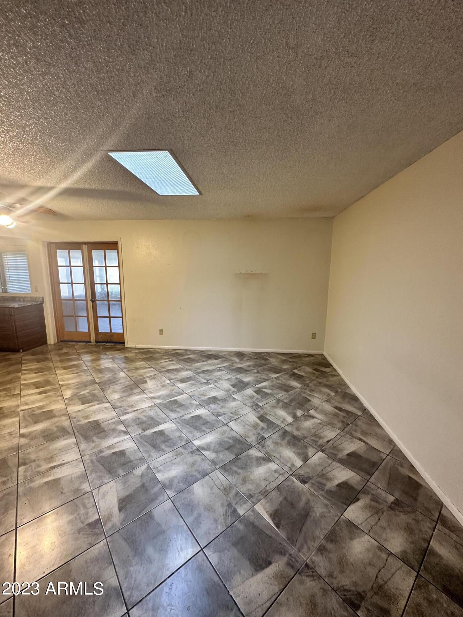 4146 W ORCHID Lane