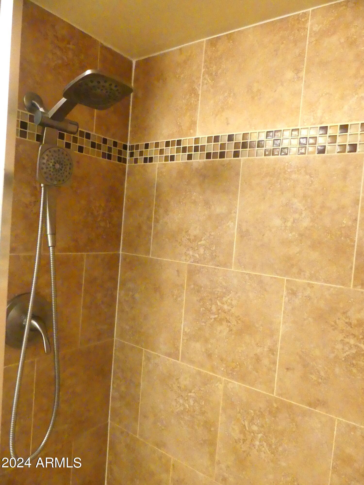 1245 W MENDOZA Avenue