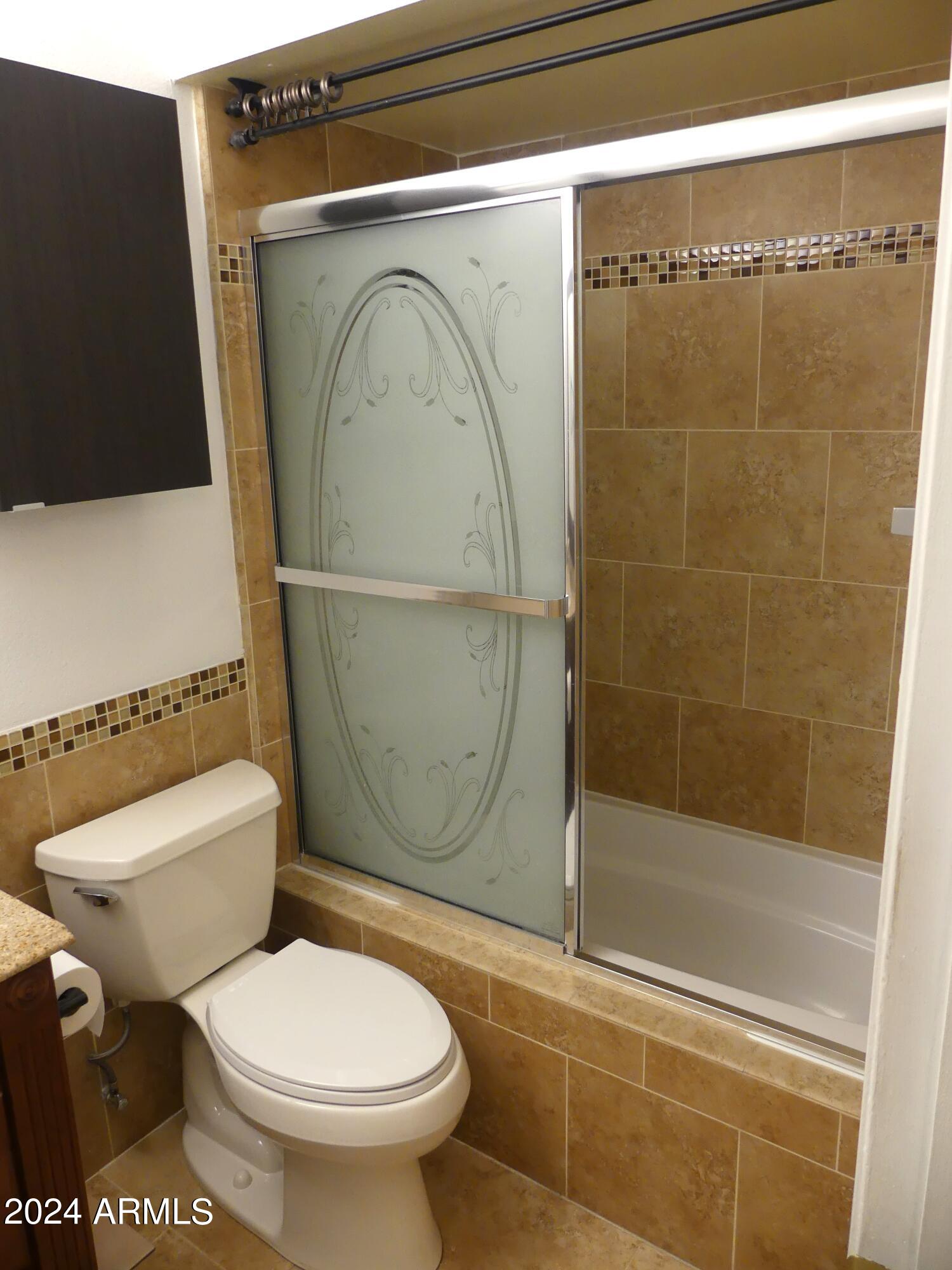 1245 W MENDOZA Avenue