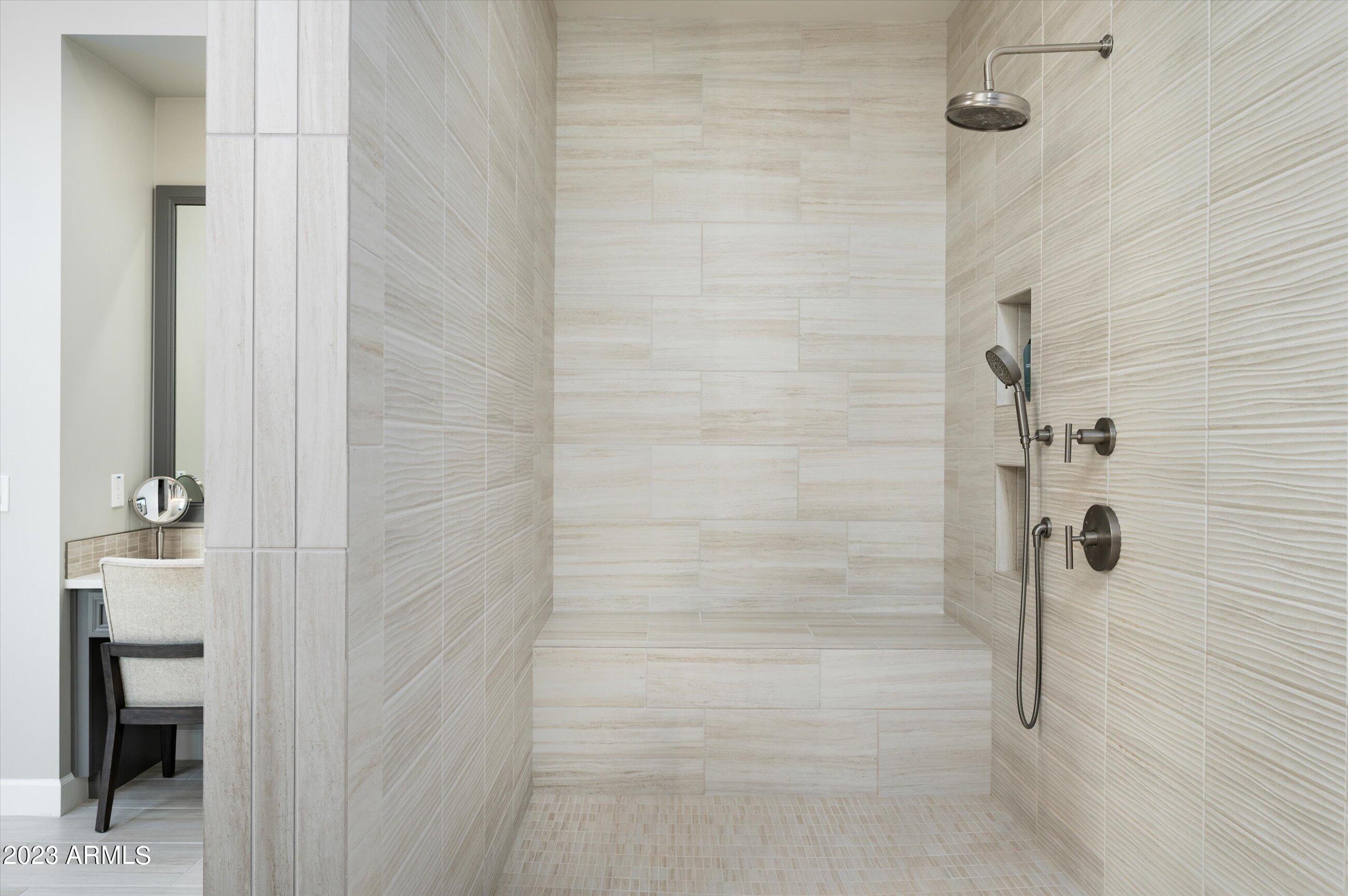 8513 E EAGLE CLAW Drive