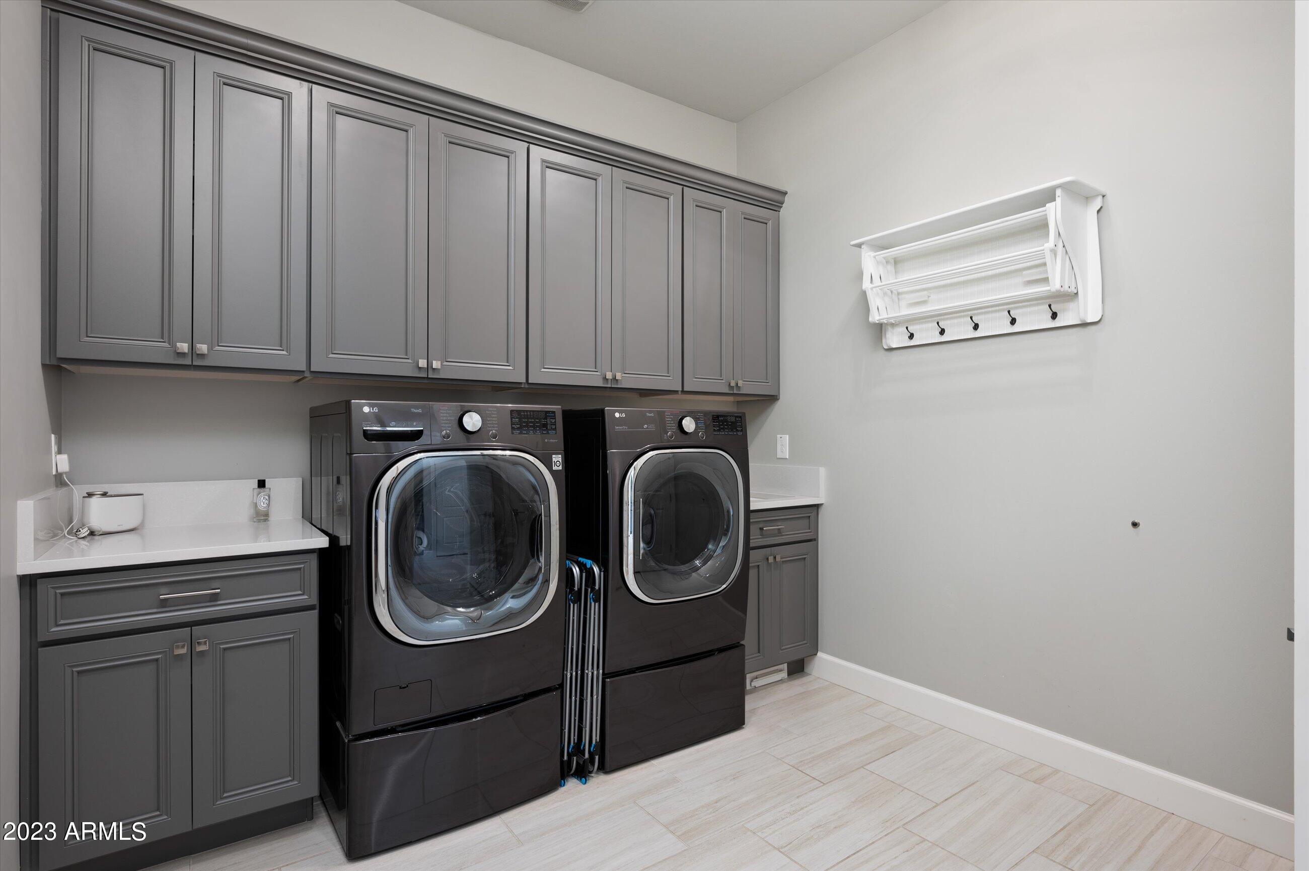 8513 E EAGLE CLAW Drive