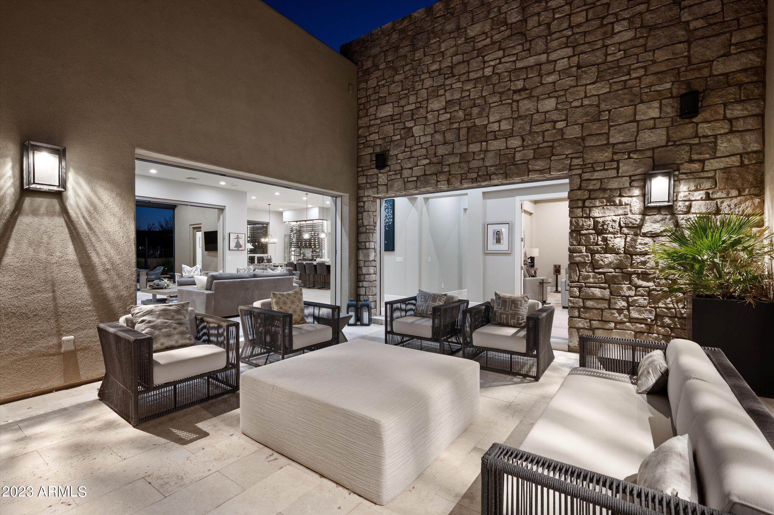 8513 E EAGLE CLAW Drive