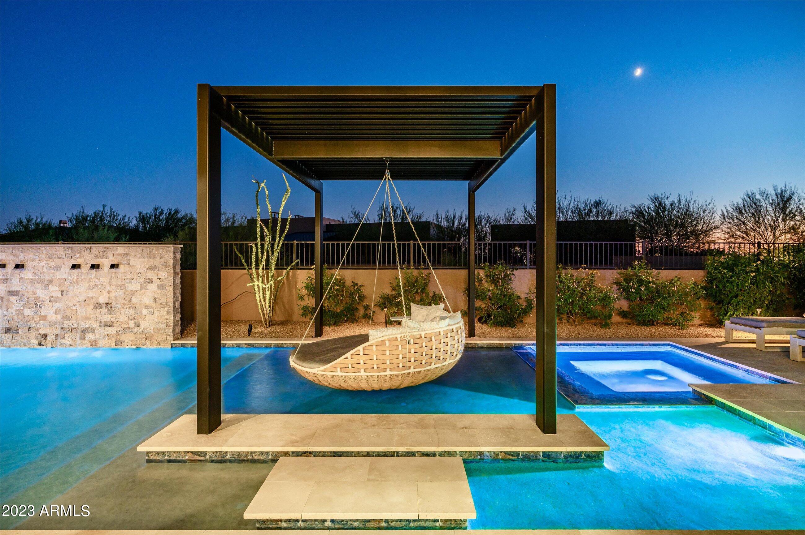 8513 E EAGLE CLAW Drive