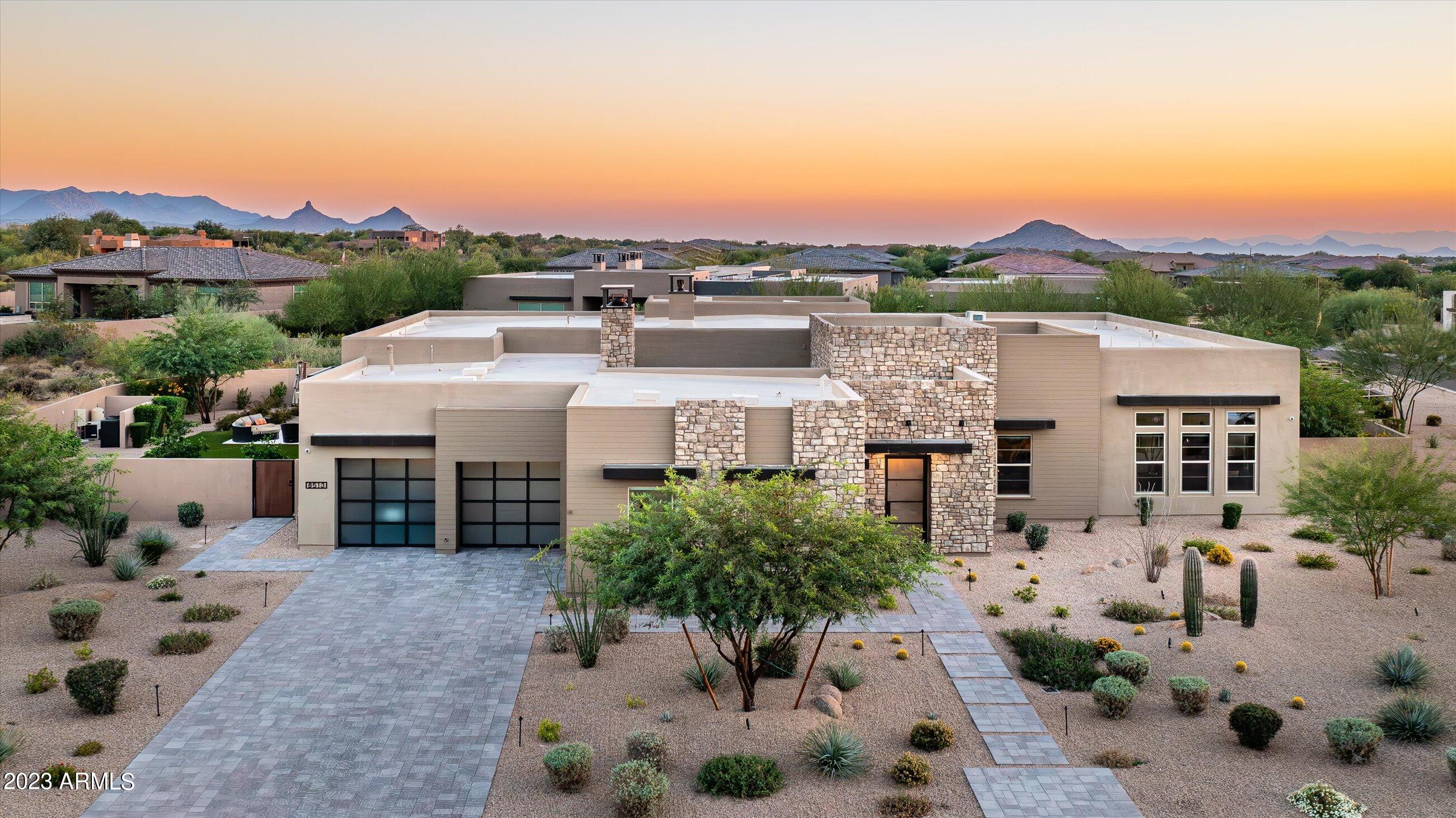 8513 E EAGLE CLAW Drive