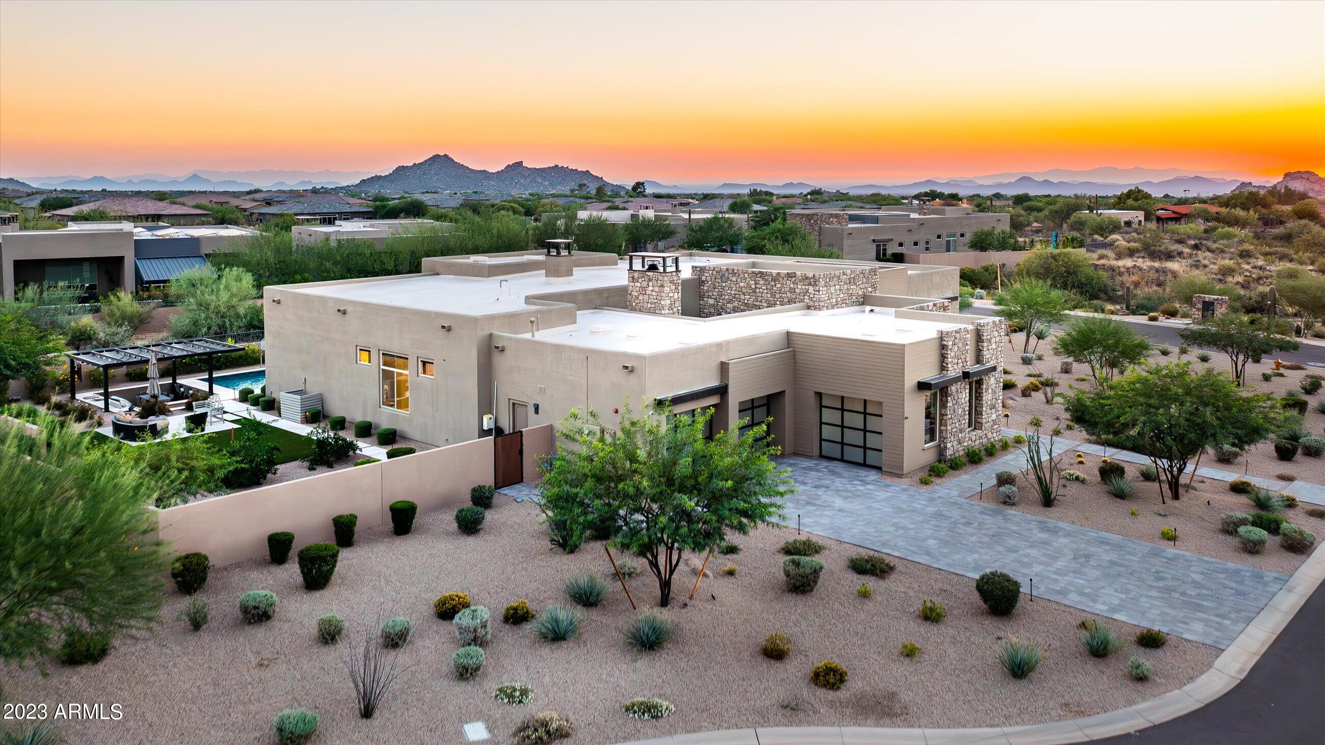 8513 E EAGLE CLAW Drive