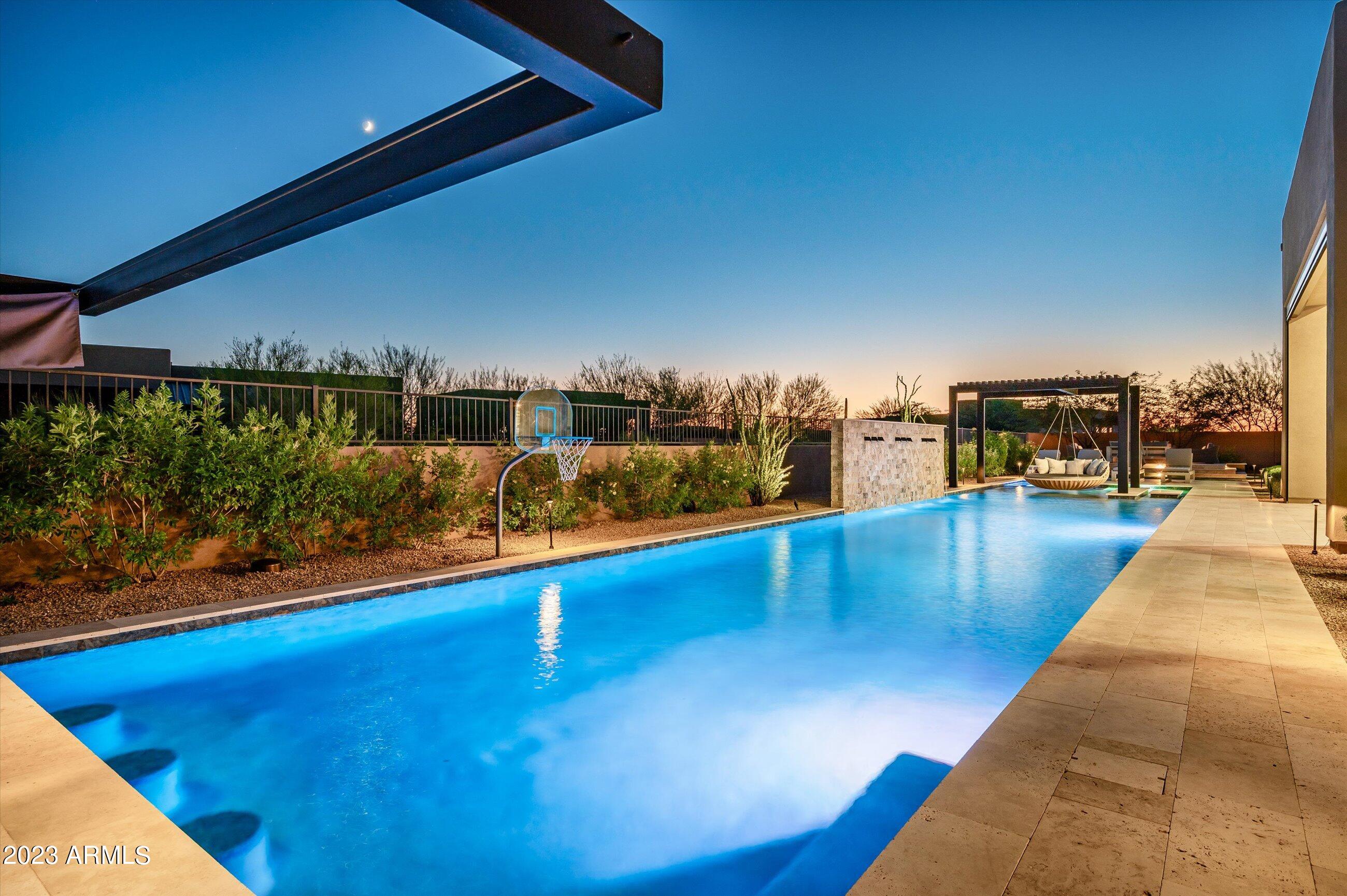 8513 E EAGLE CLAW Drive