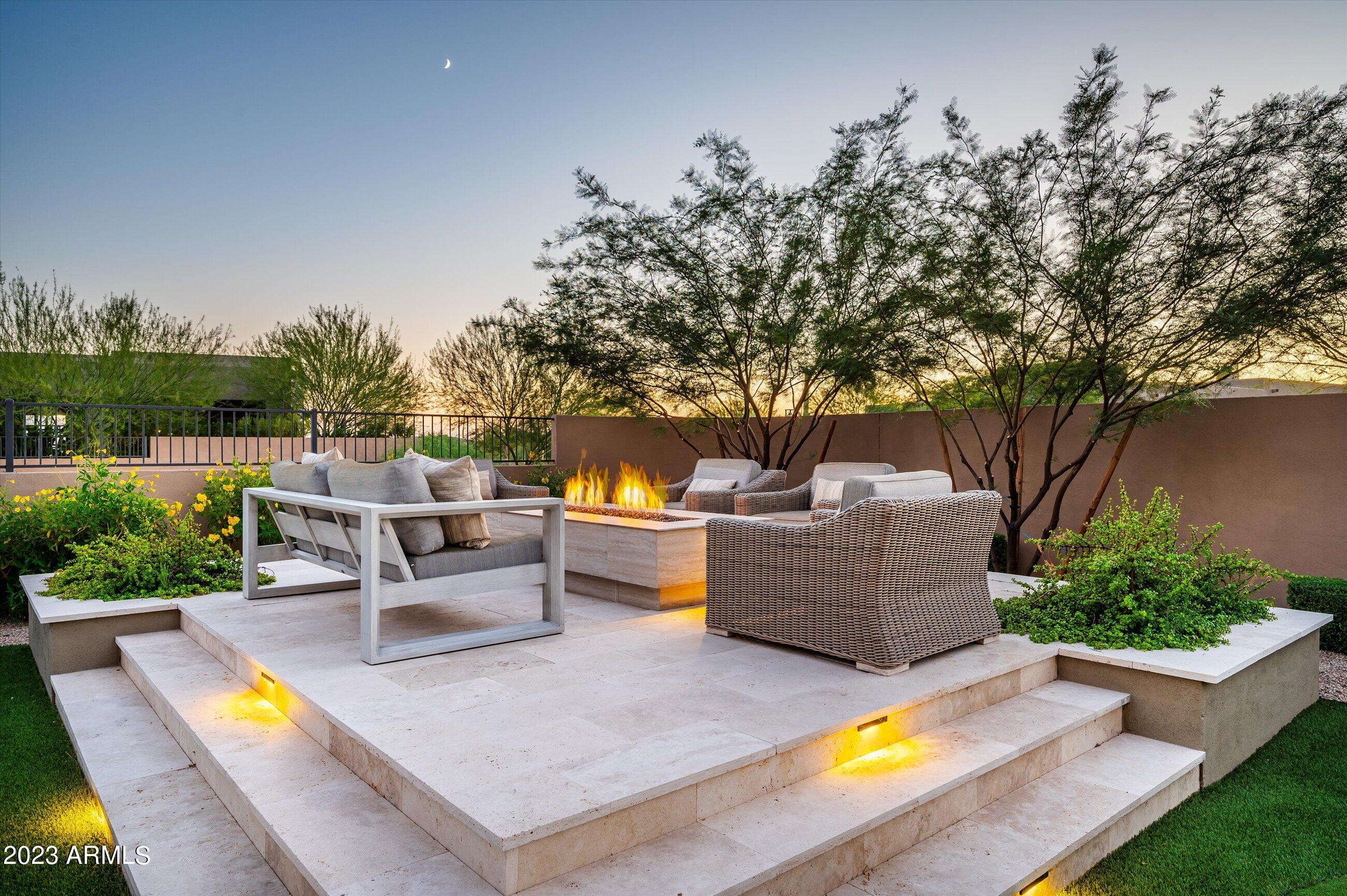 8513 E EAGLE CLAW Drive