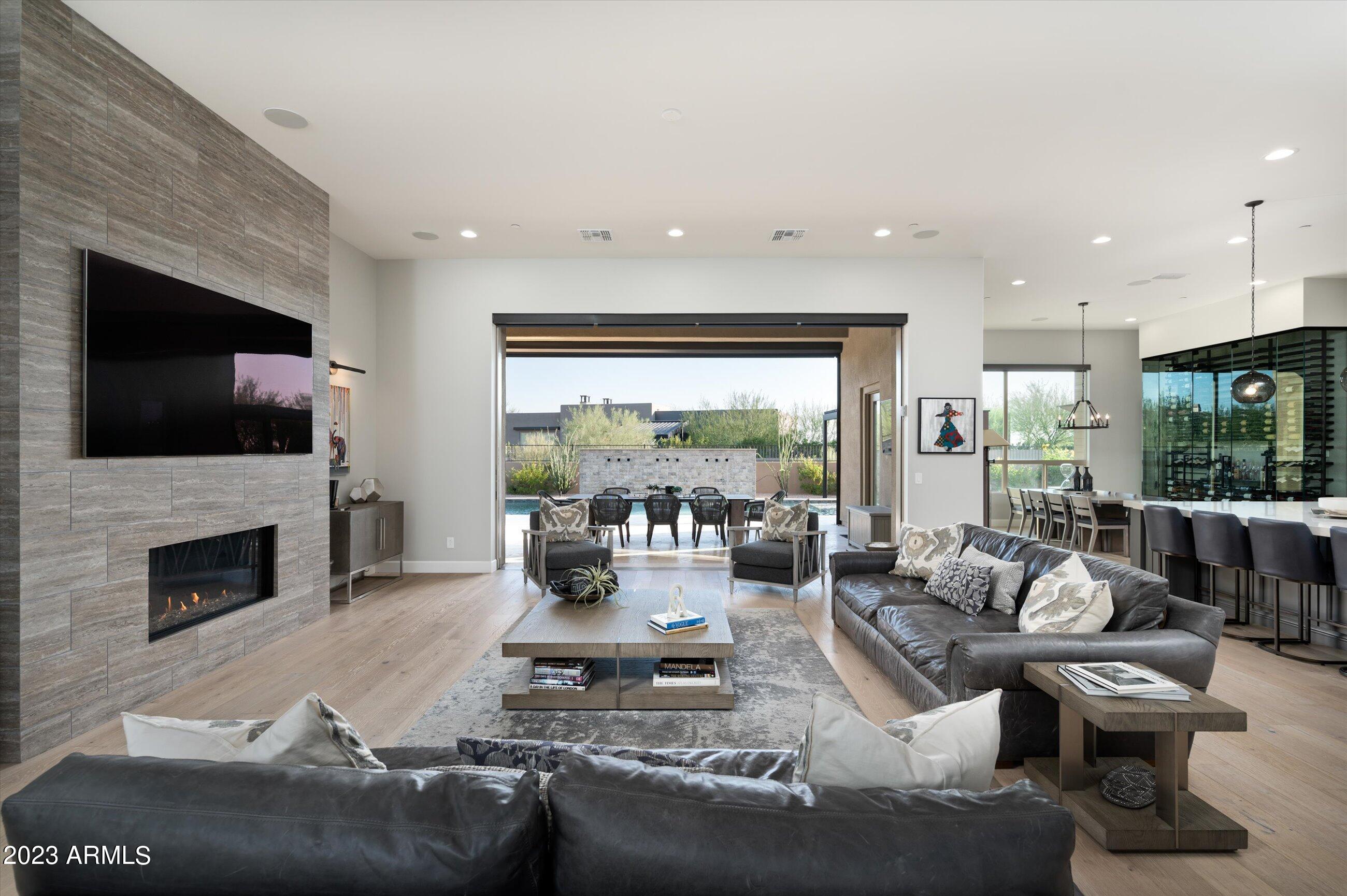 8513 E EAGLE CLAW Drive