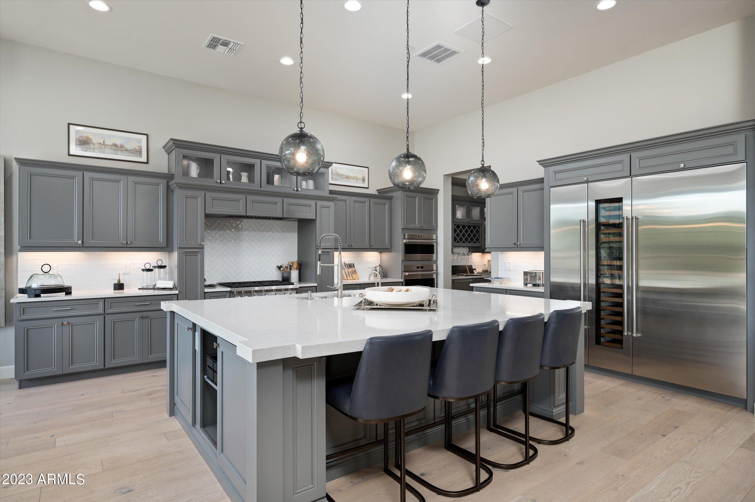 8513 E EAGLE CLAW Drive