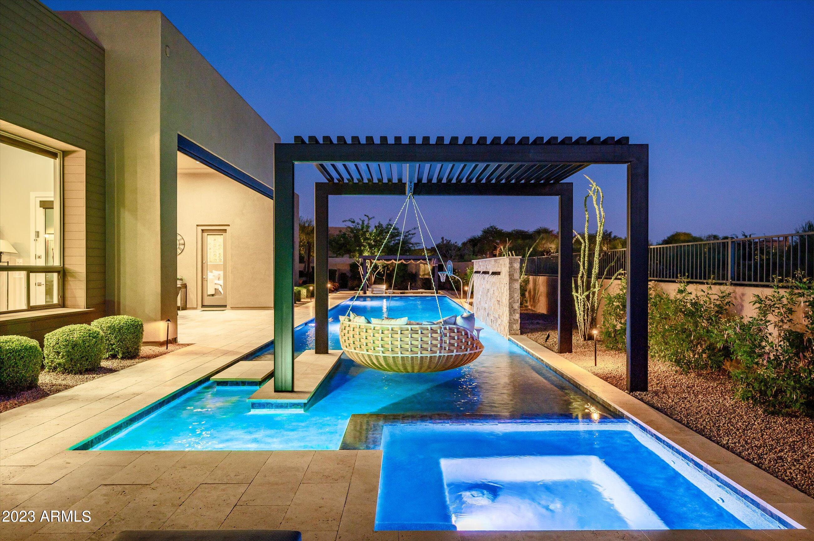 8513 E EAGLE CLAW Drive