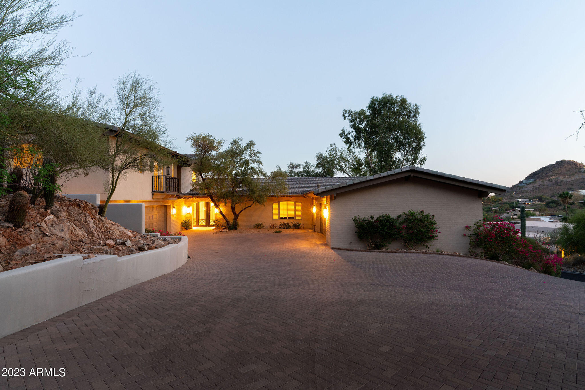 7347 N Red Ledge Drive