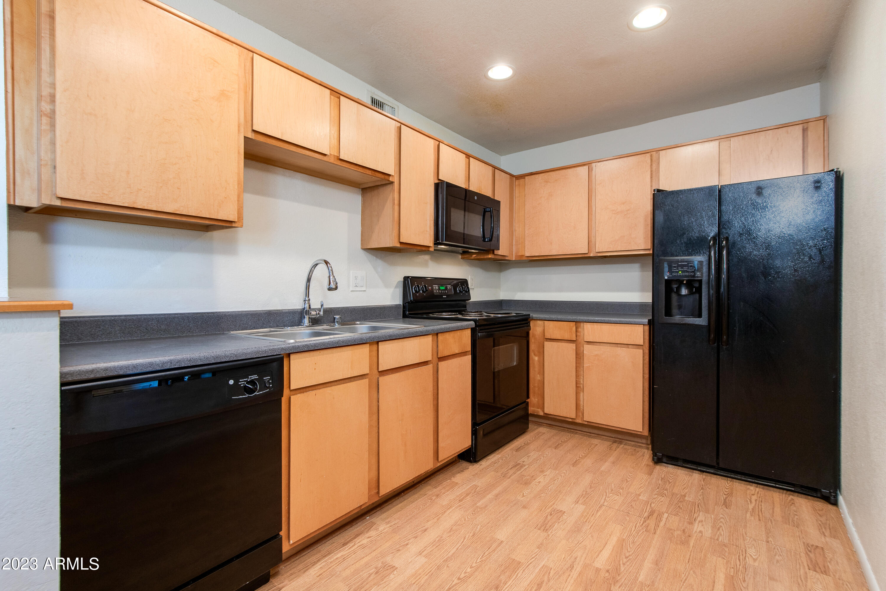 234 E RUTH Avenue # 6