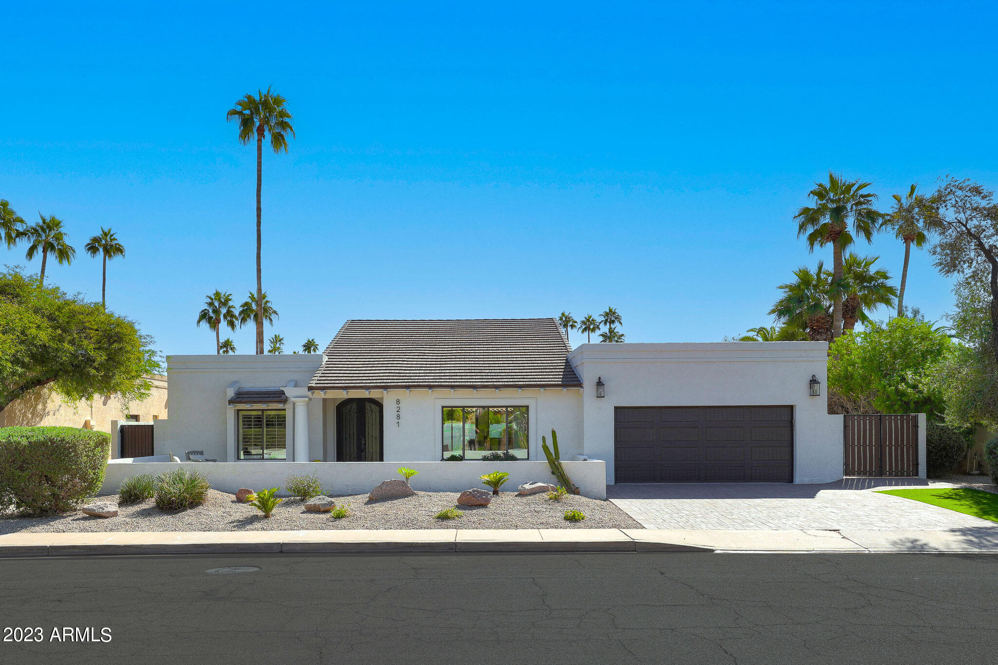 8281 E SAN SALVADOR Drive