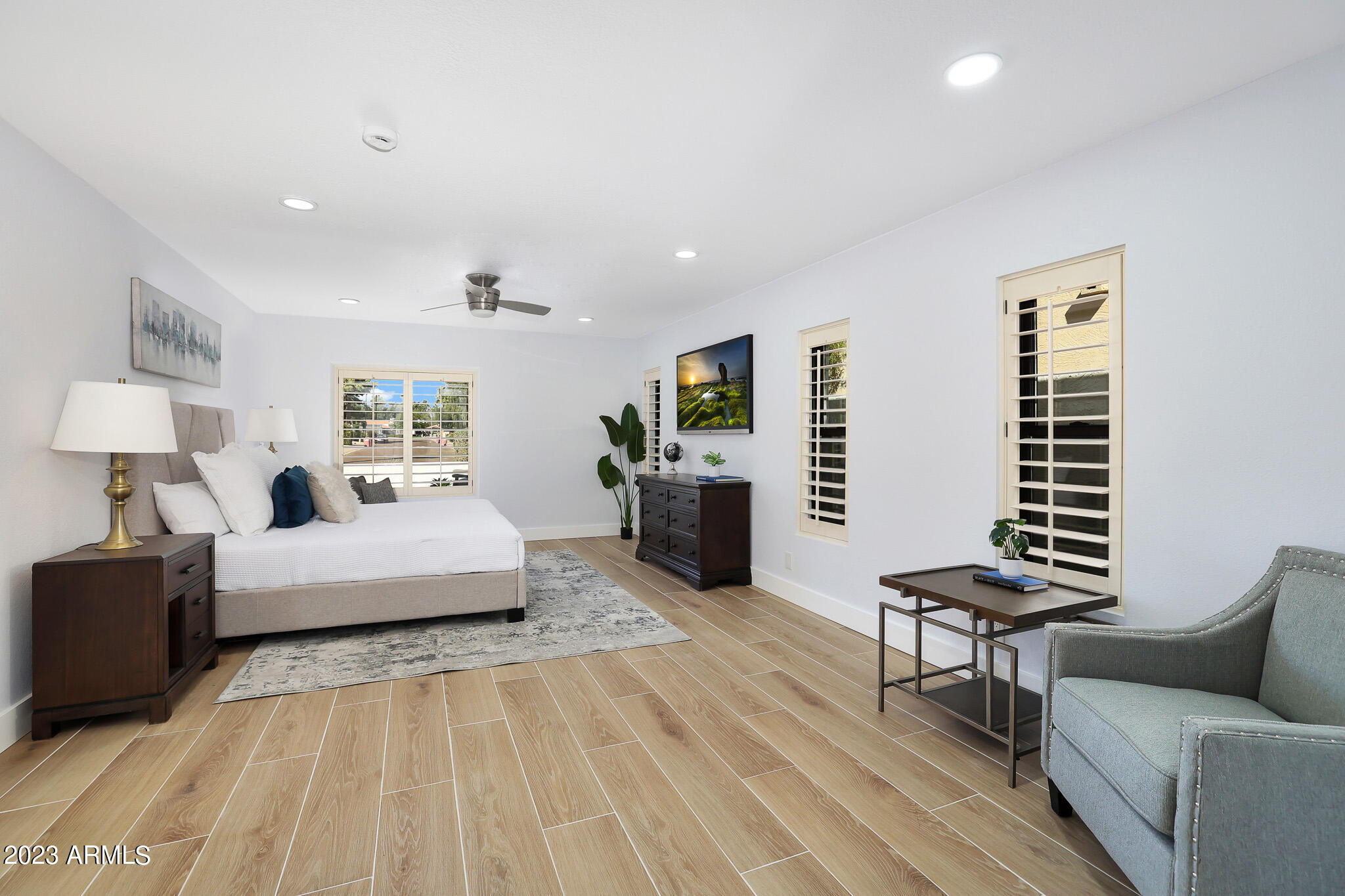8281 E SAN SALVADOR Drive