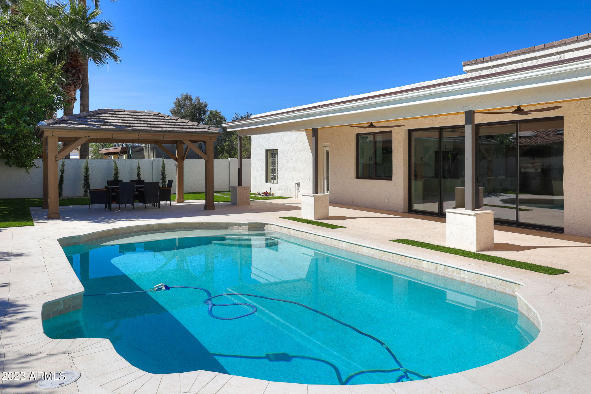 8281 E SAN SALVADOR Drive