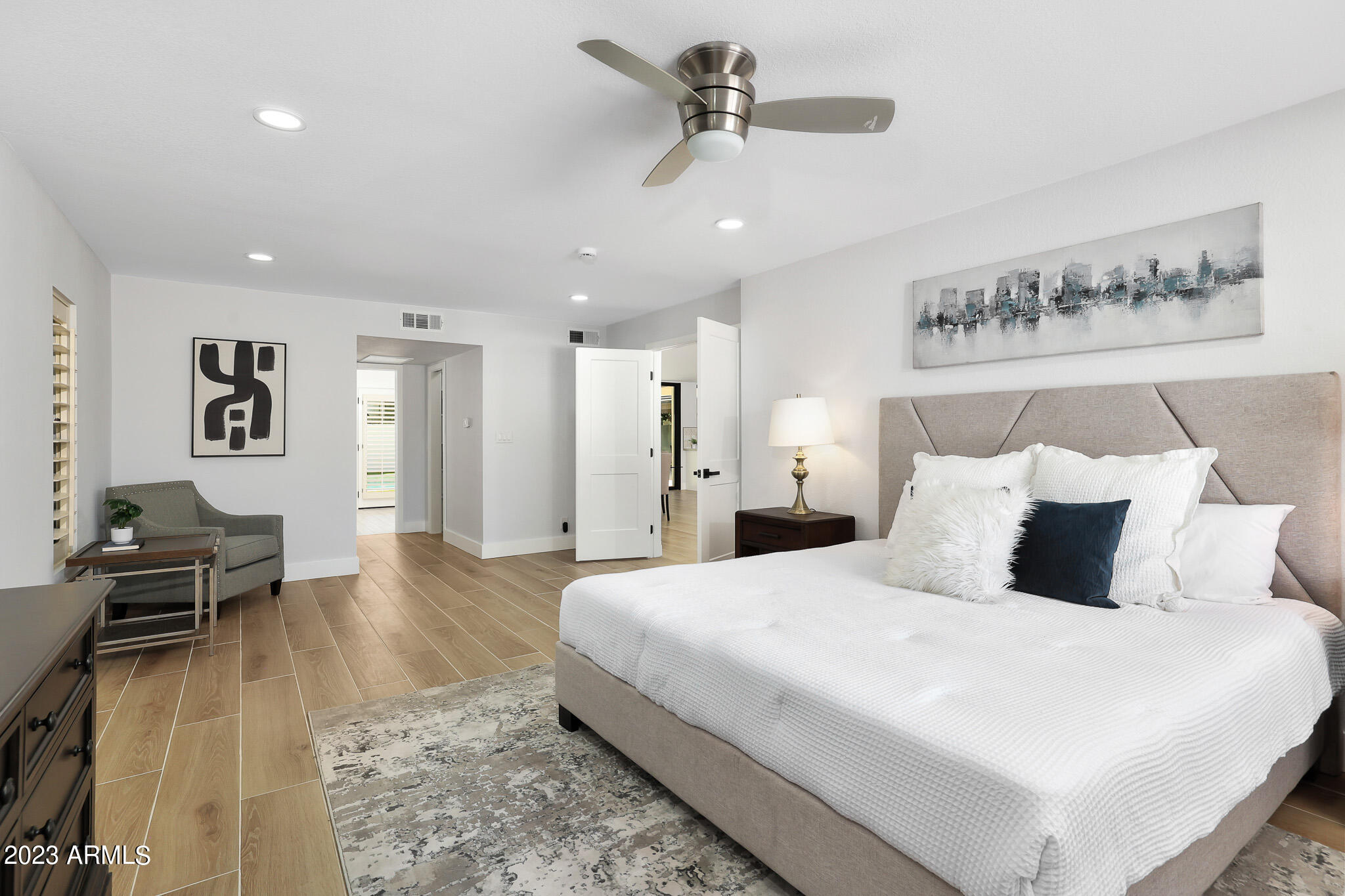 8281 E SAN SALVADOR Drive