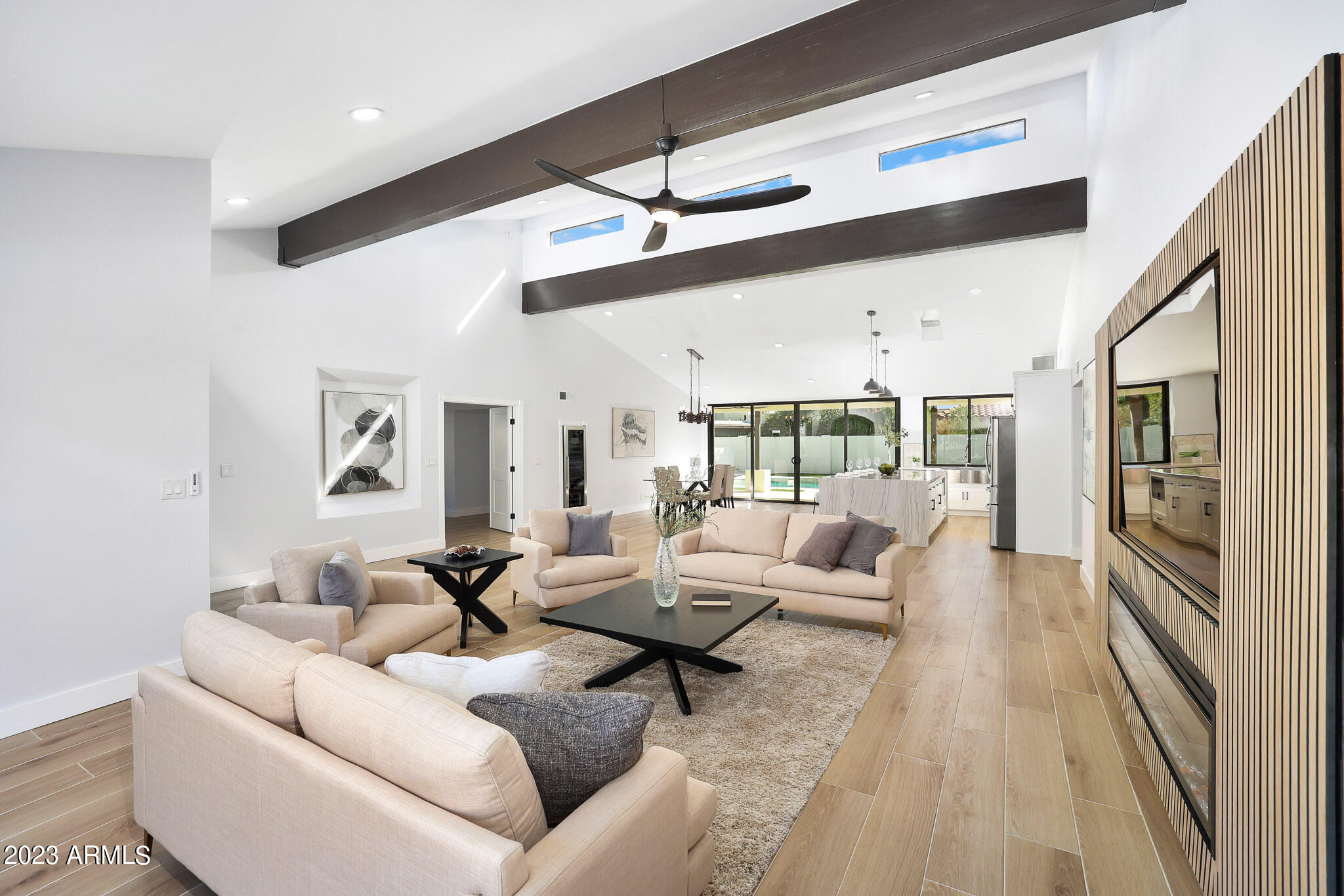 8281 E SAN SALVADOR Drive