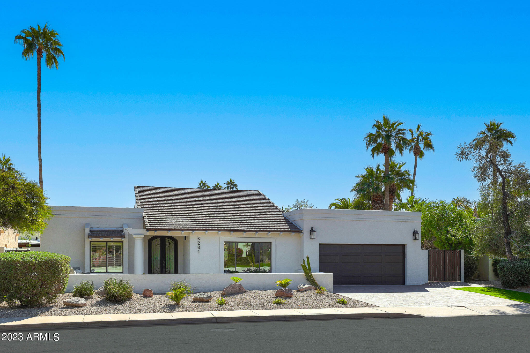 8281 E SAN SALVADOR Drive