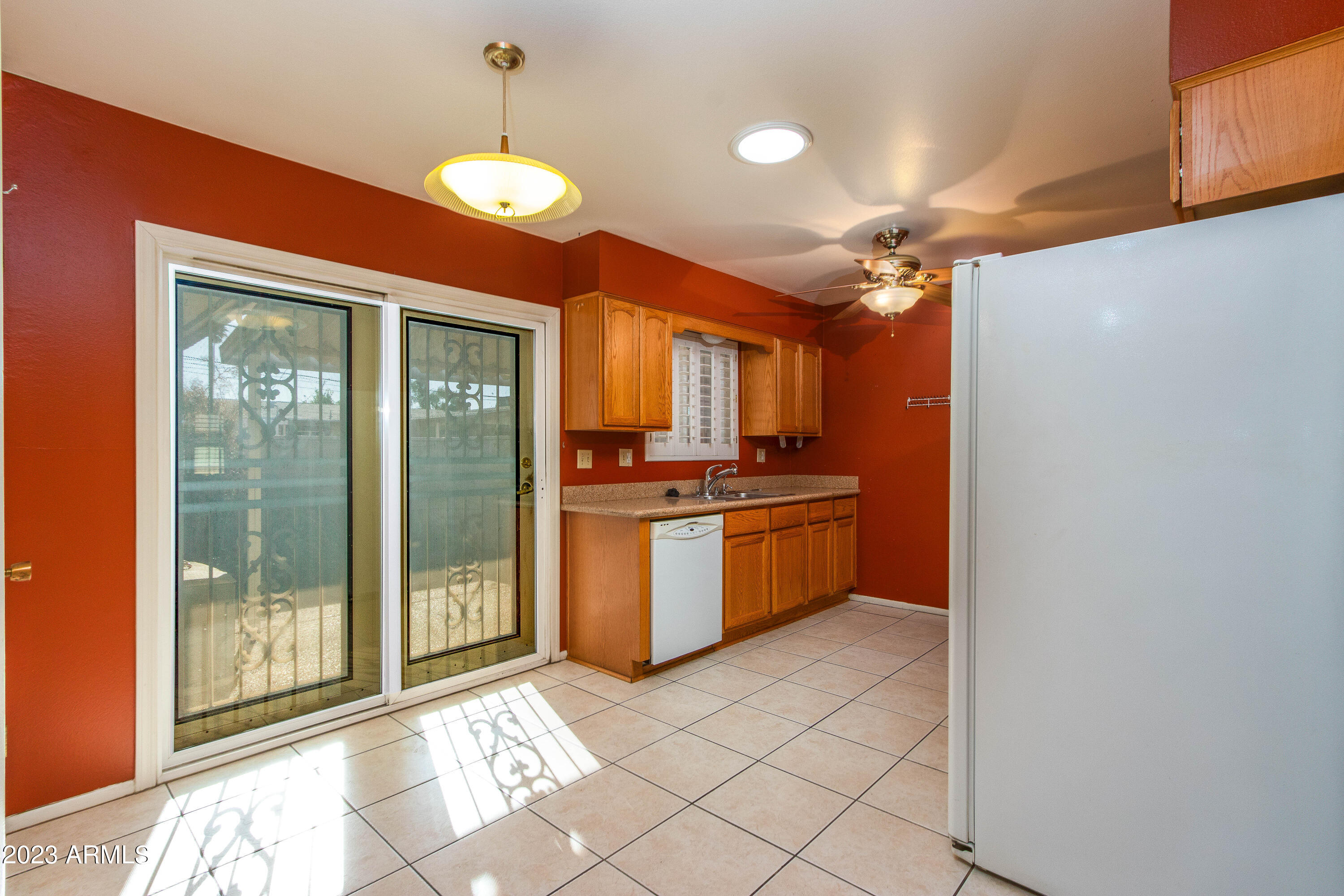 10629 W COGGINS Drive