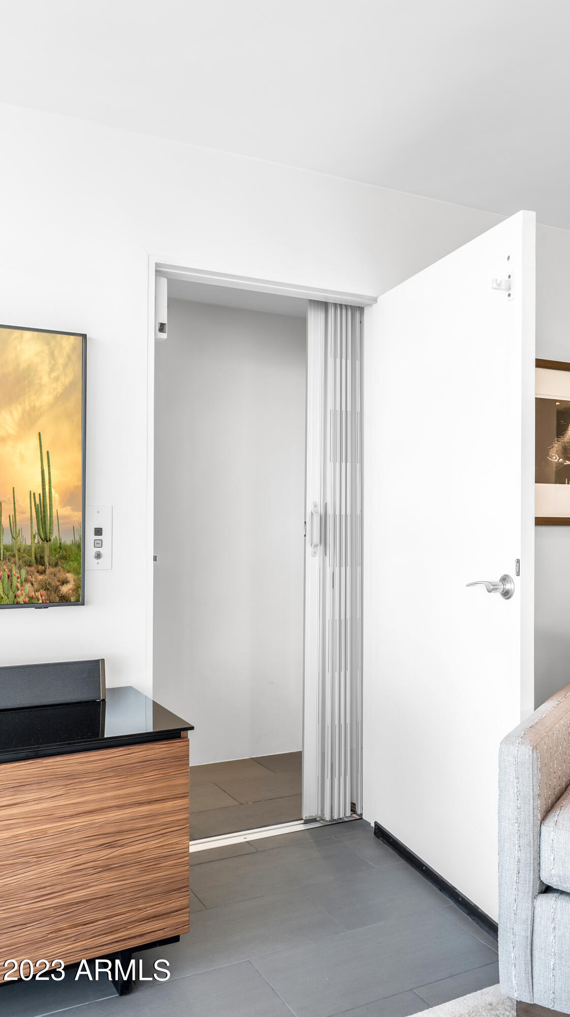 3800 E LINCOLN Drive, 15