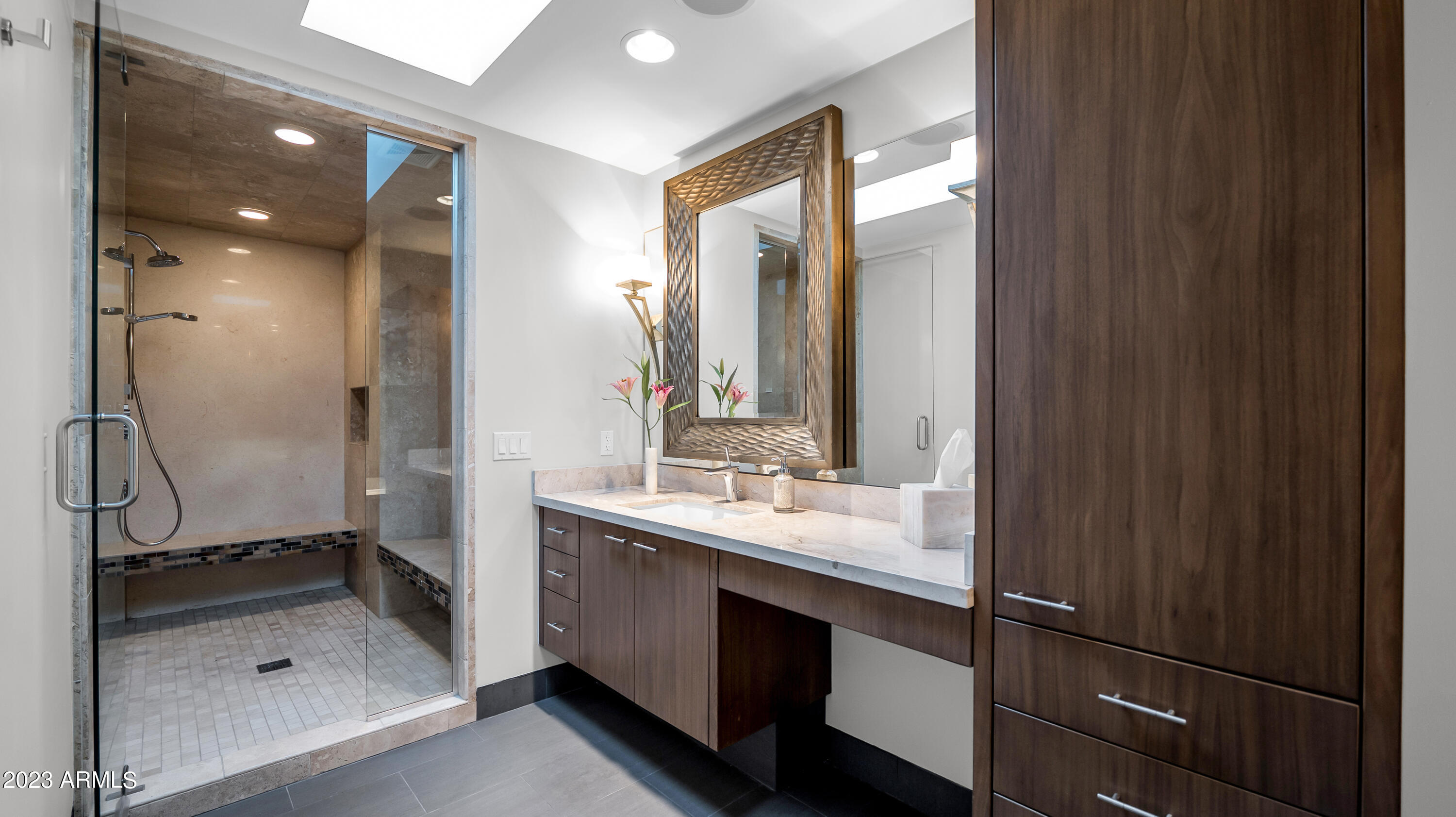 3800 E LINCOLN Drive, 15