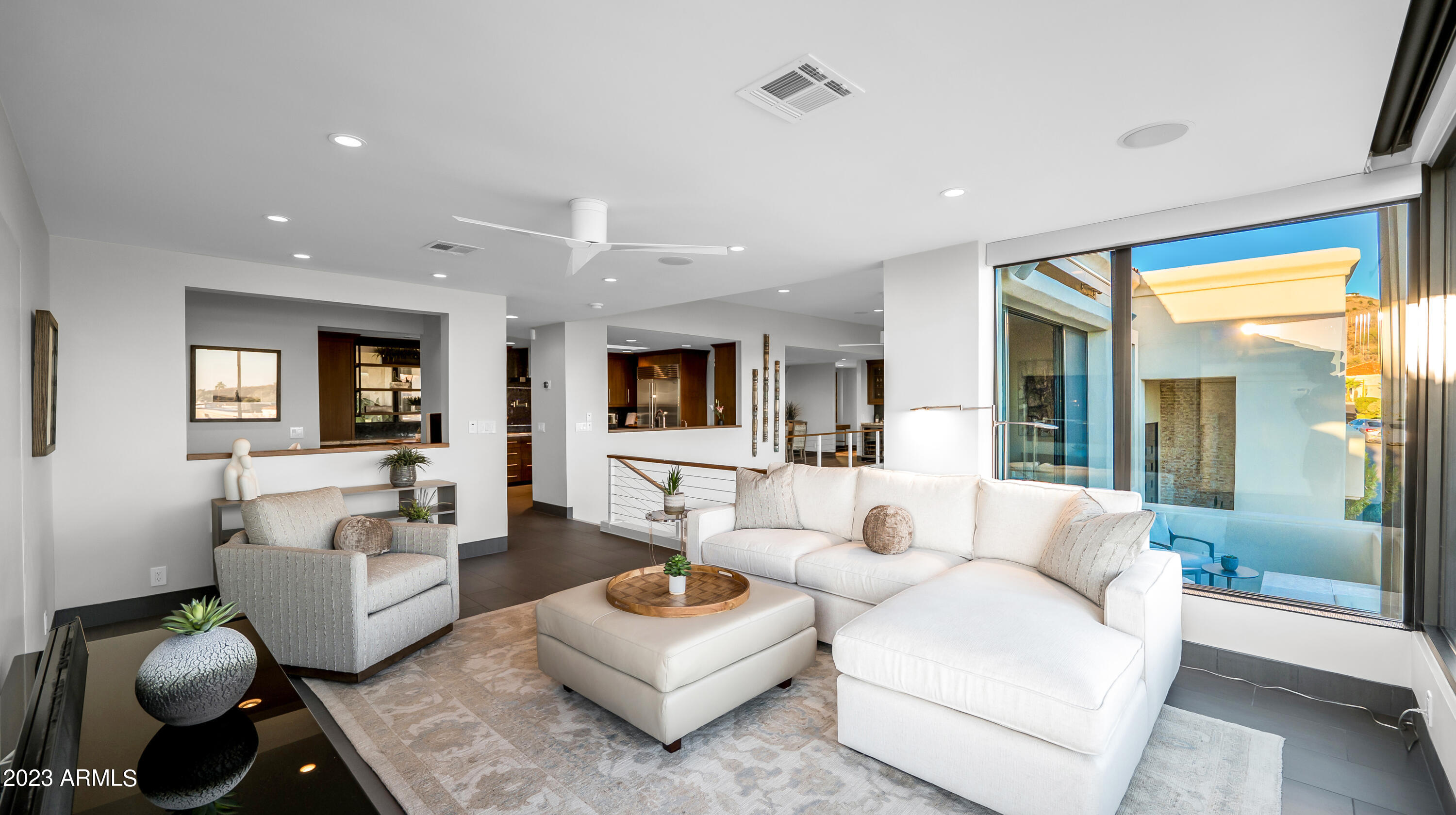 3800 E LINCOLN Drive, 15