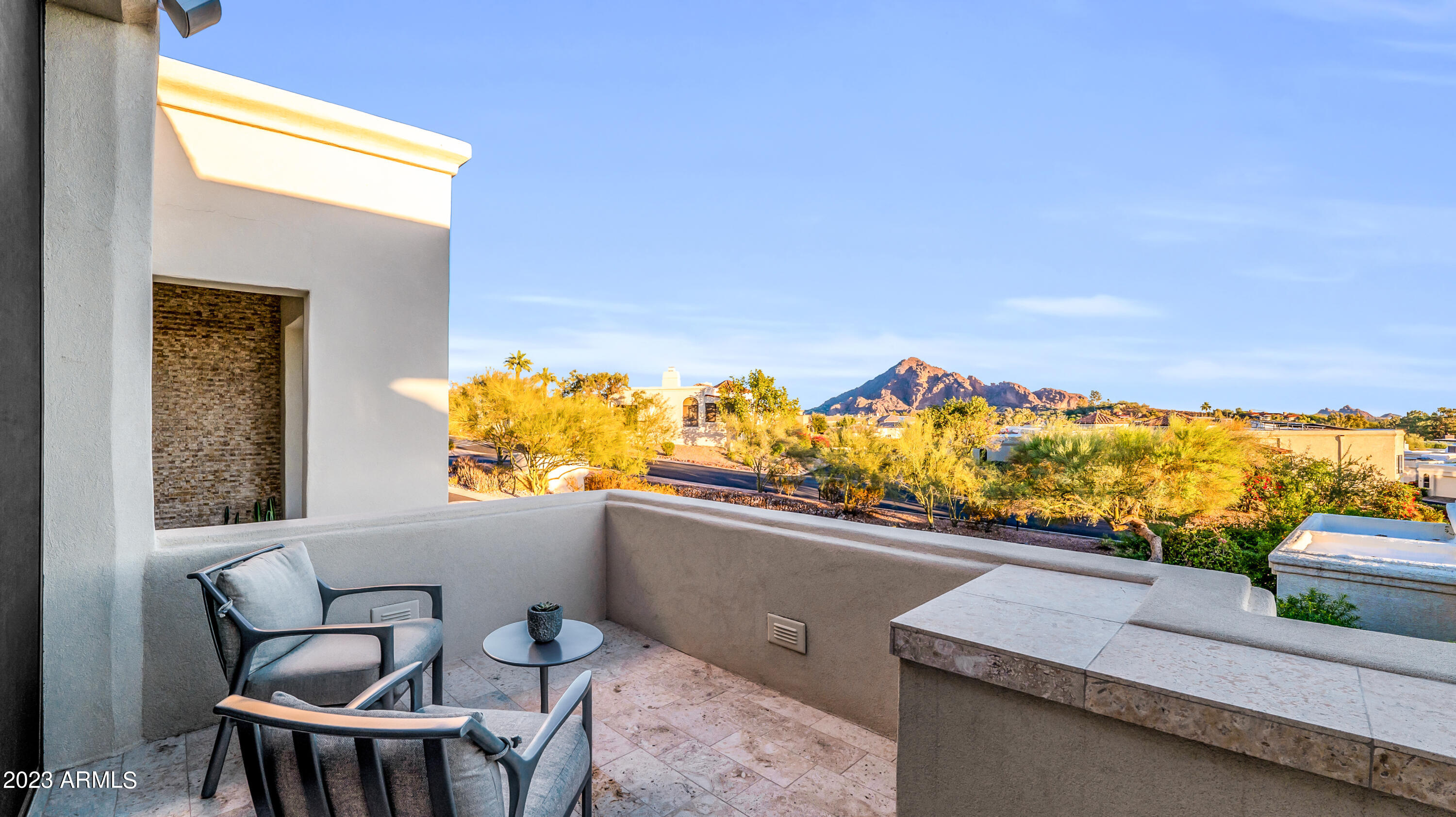 3800 E LINCOLN Drive, 15