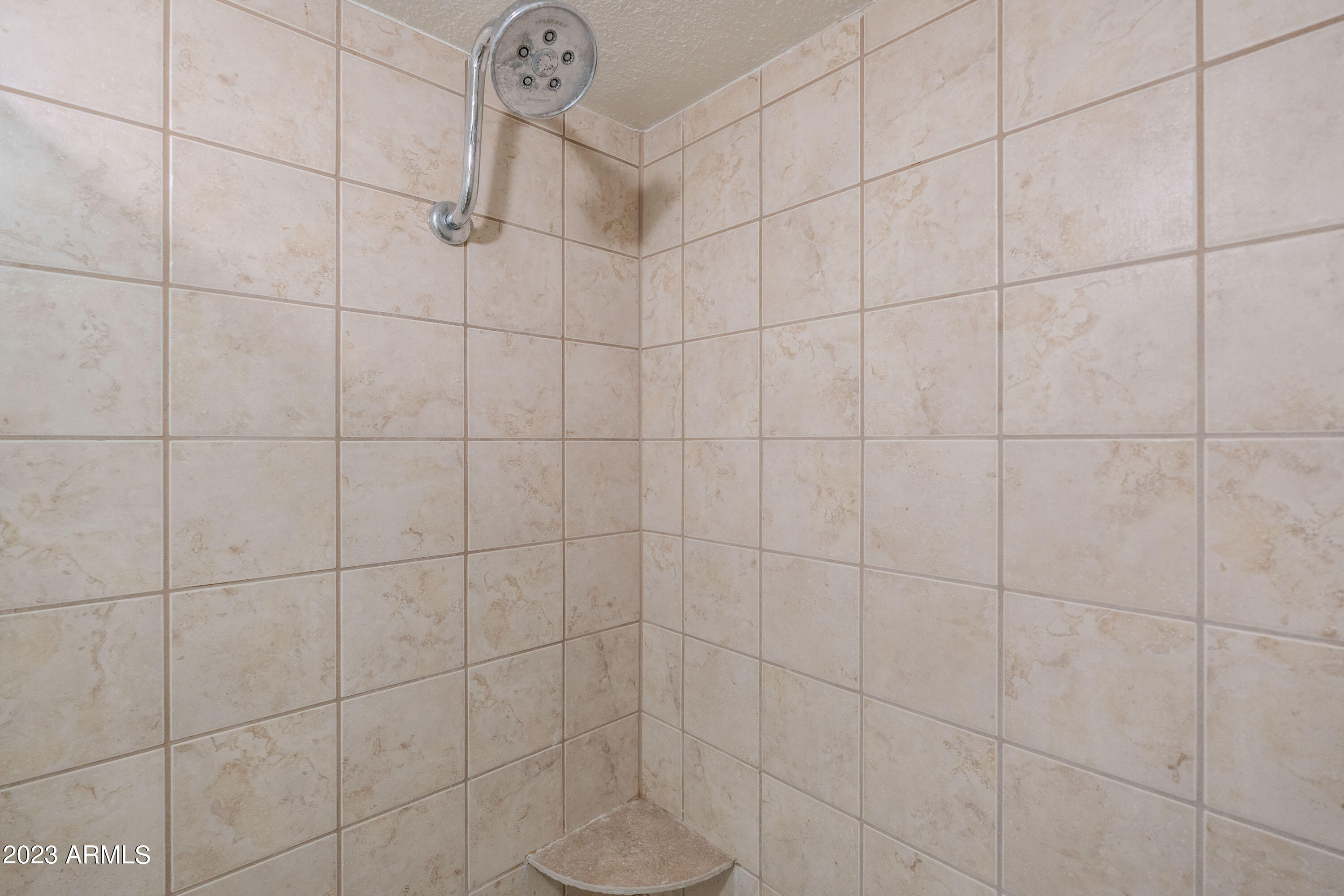 4554 E PARADISE VILLAGE Parkway N, 104