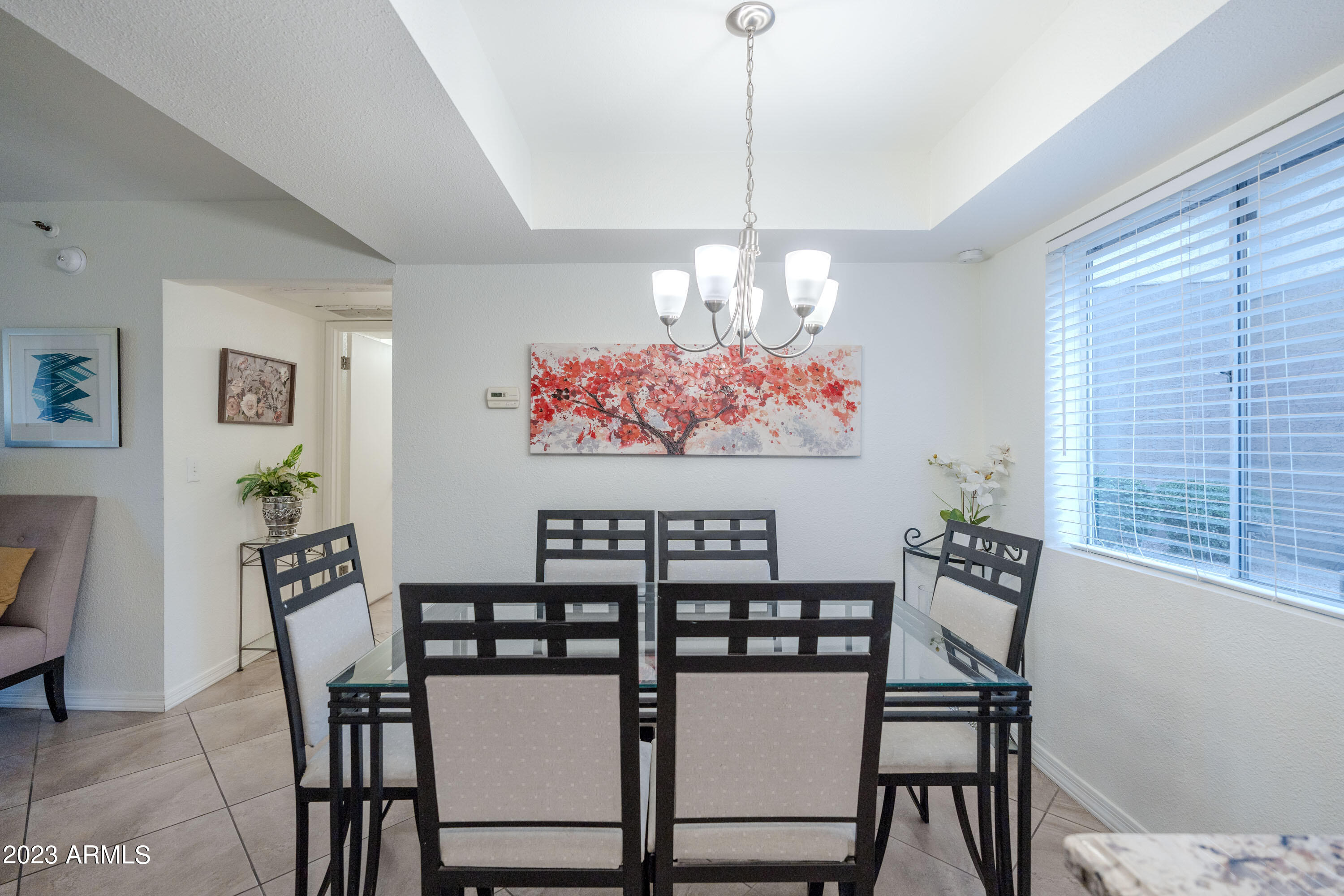 4554 E PARADISE VILLAGE Parkway N, 104