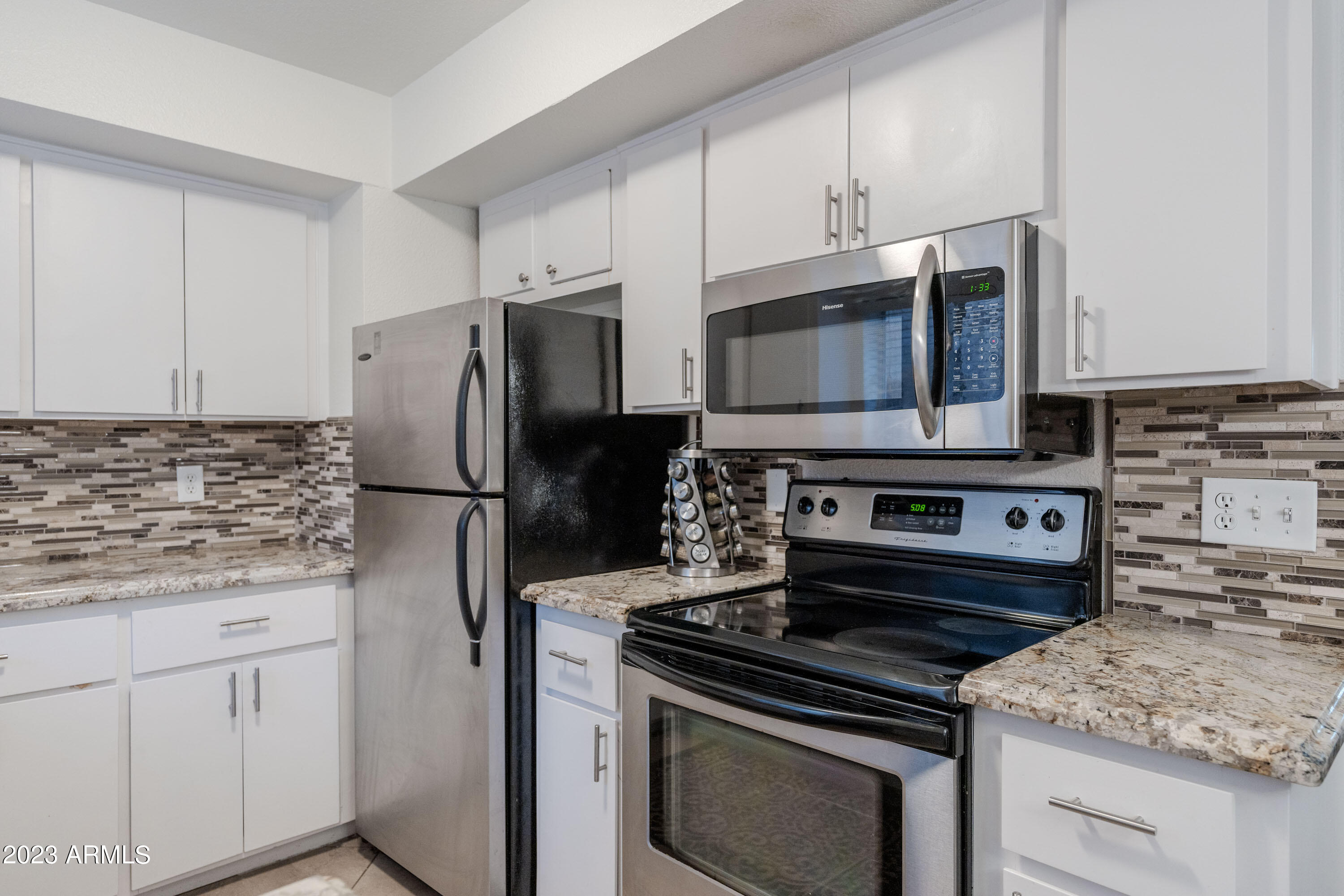 4554 E PARADISE VILLAGE Parkway N, 104