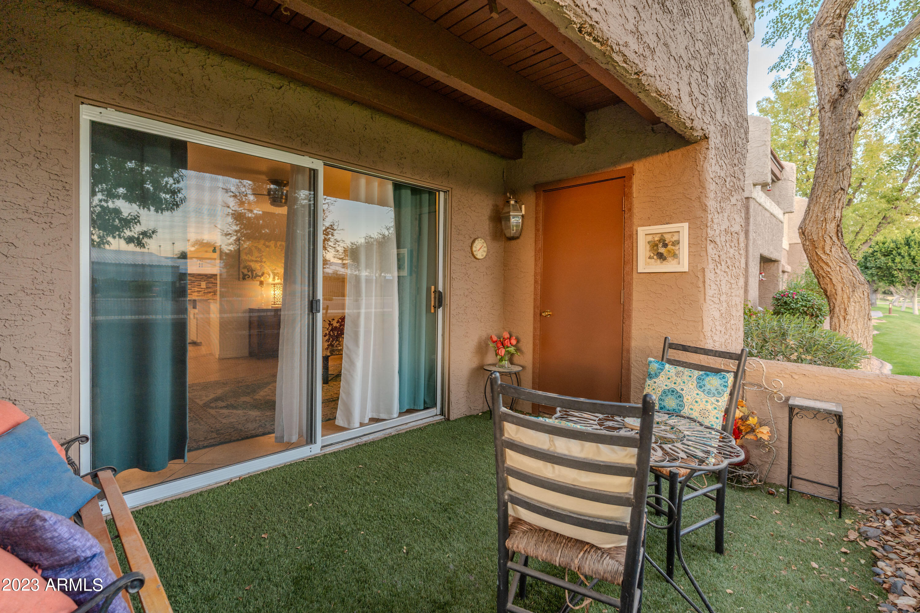 4554 E PARADISE VILLAGE Parkway N, 104