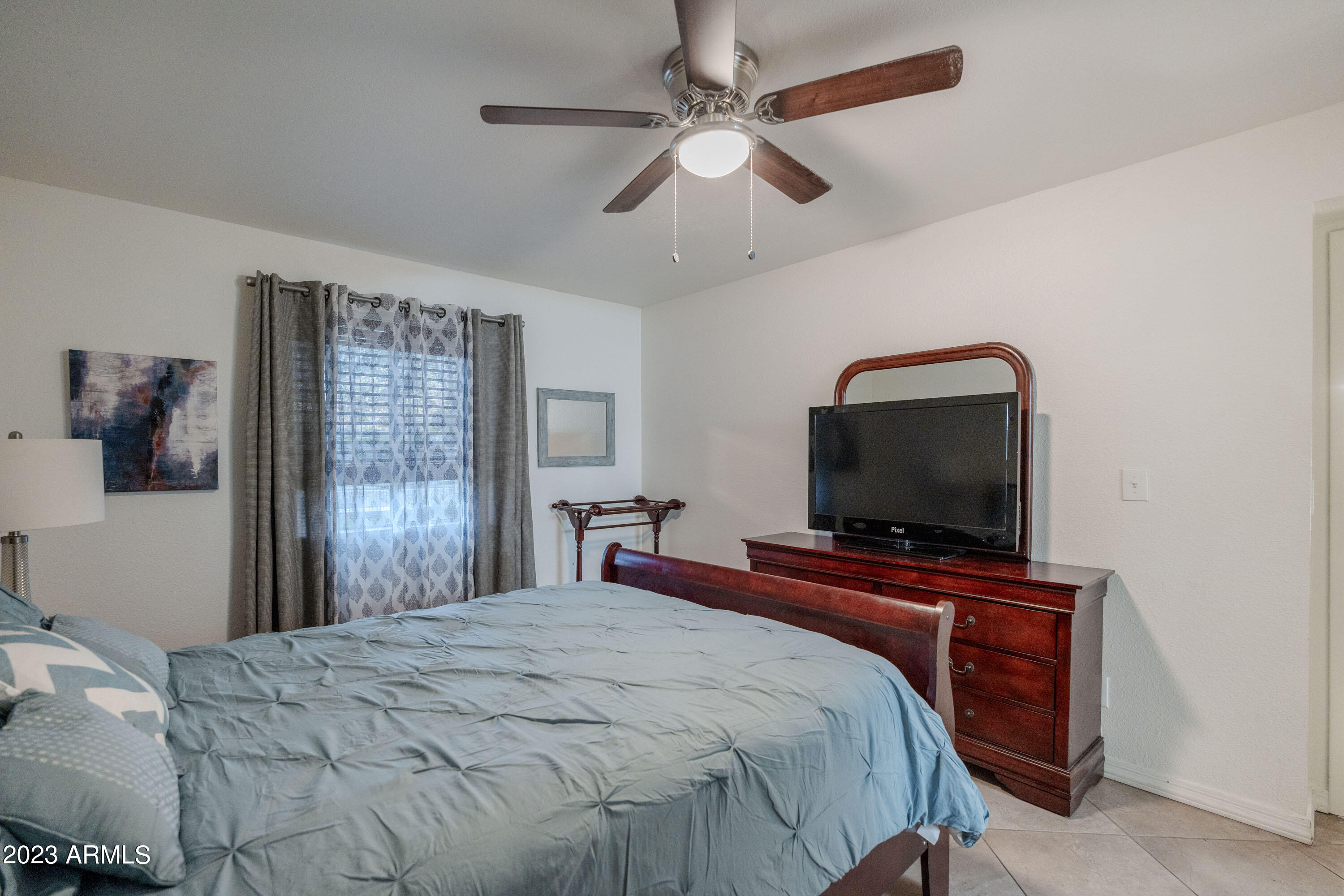 4554 E PARADISE VILLAGE Parkway N, 104