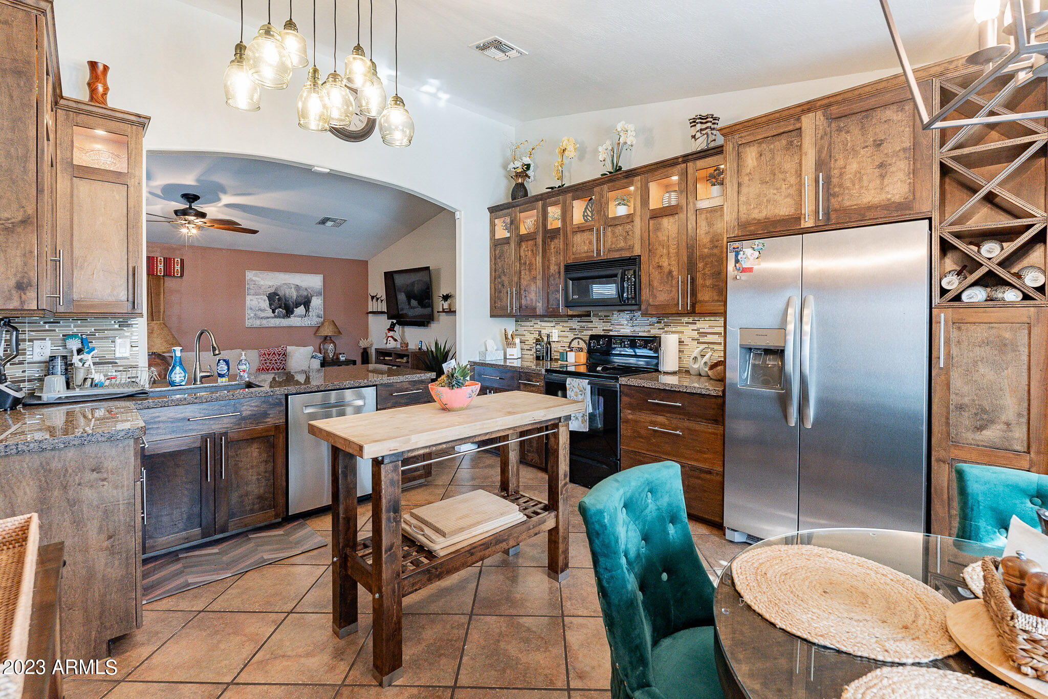 16680 W SAGUARO Lane