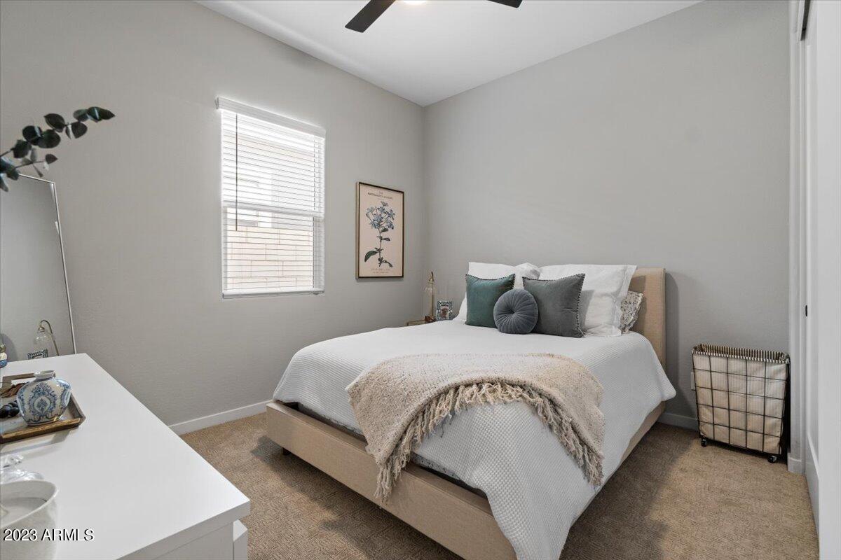 10035 E TALON Avenue