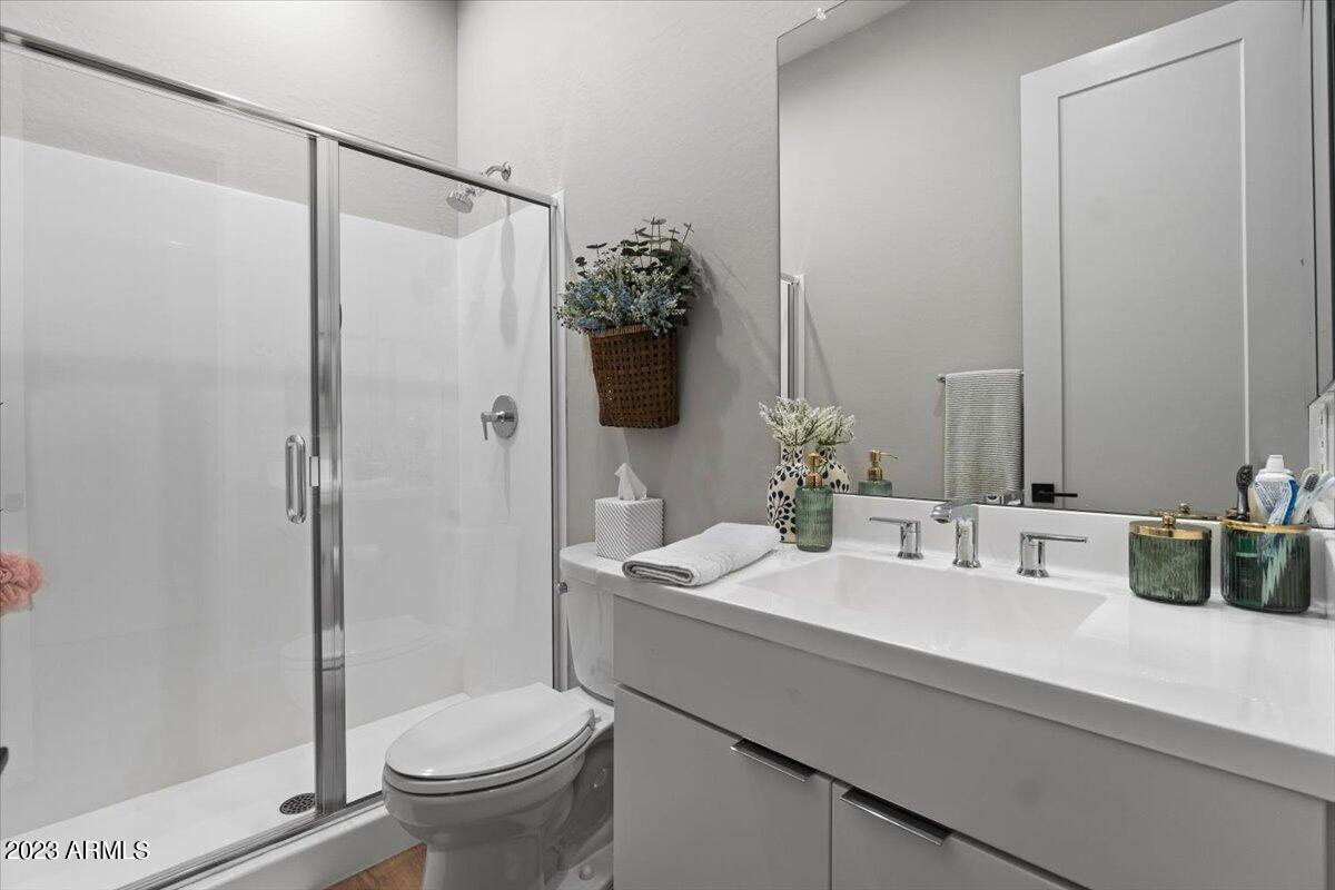 10035 E TALON Avenue