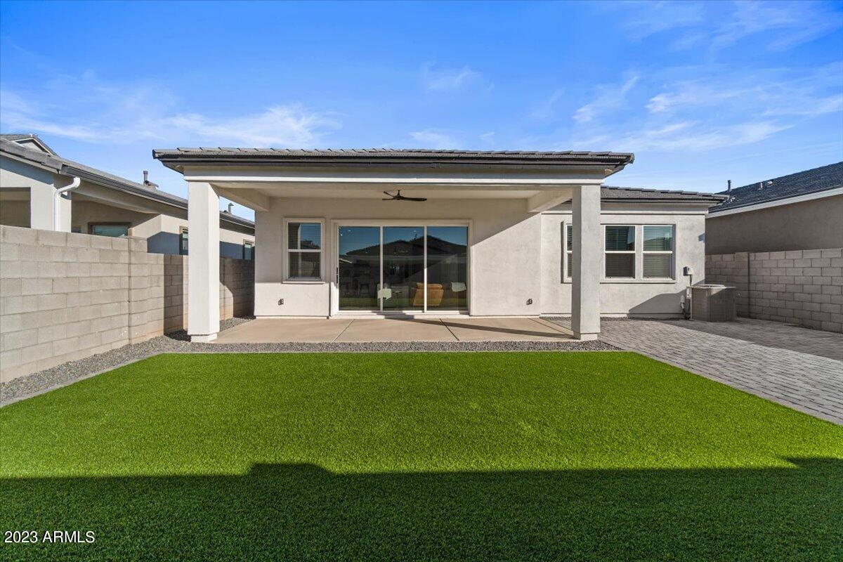 10035 E TALON Avenue