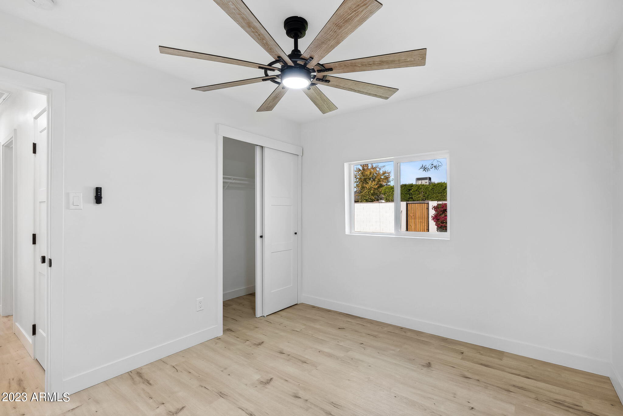 934 E CAVALIER Drive
