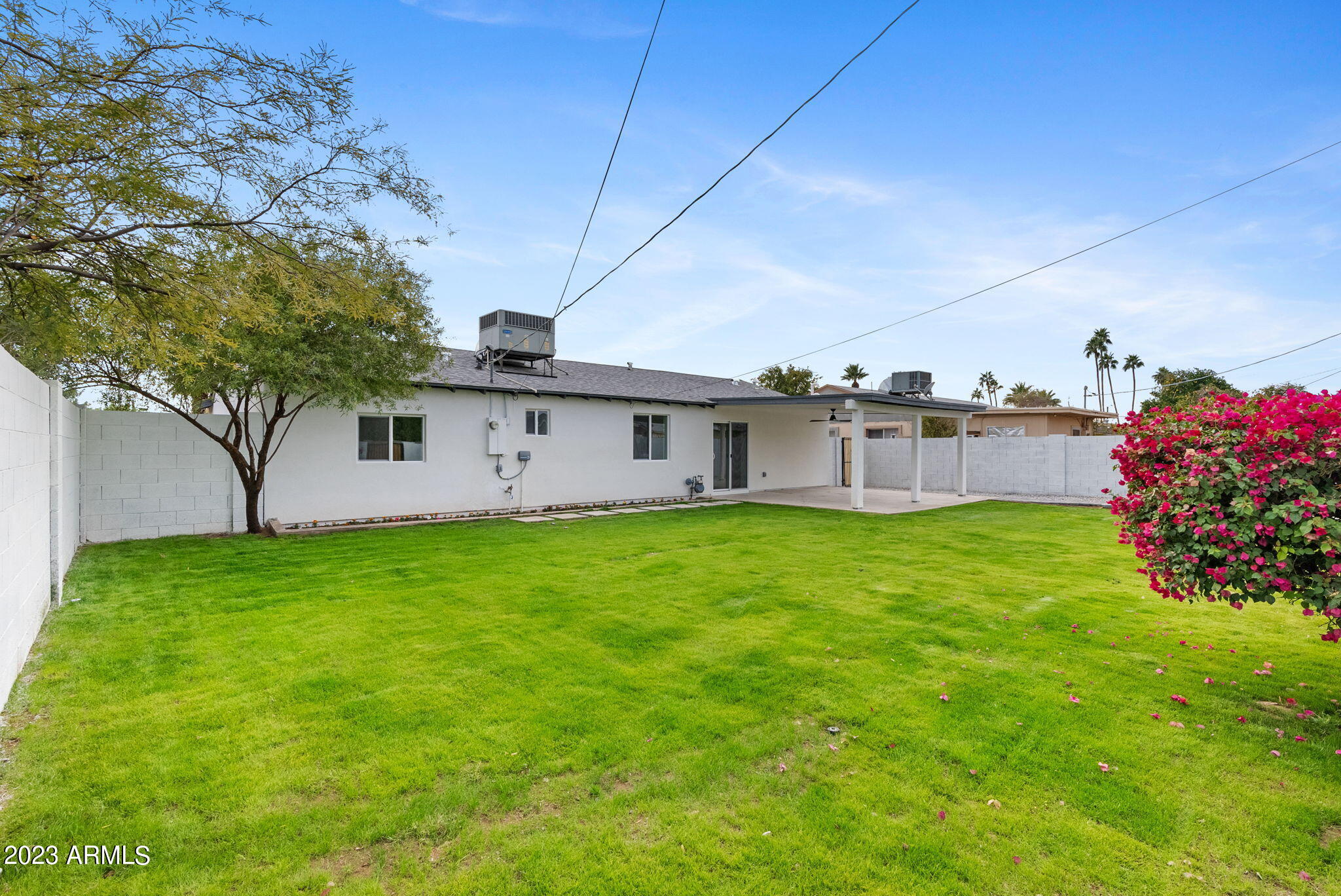 934 E CAVALIER Drive
