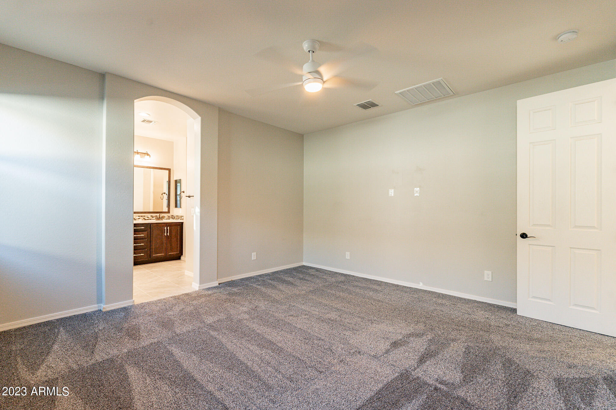 3851 E PERKINSVILLE Street