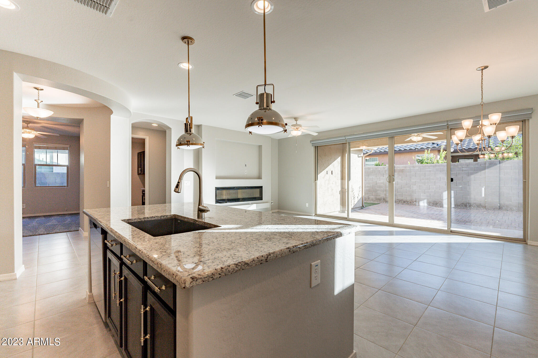 3851 E PERKINSVILLE Street