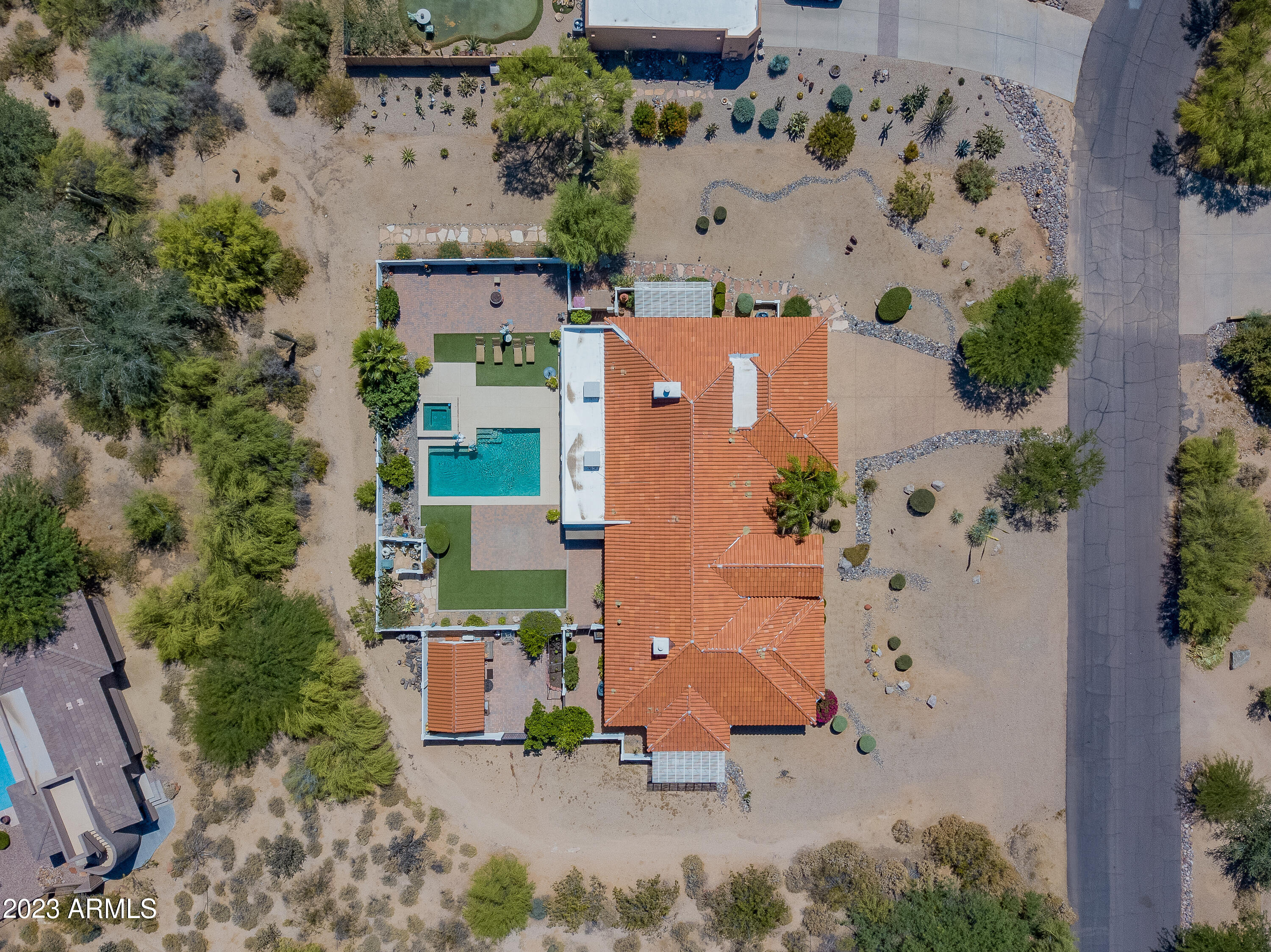 8618 E SANTA CATALINA Drive
